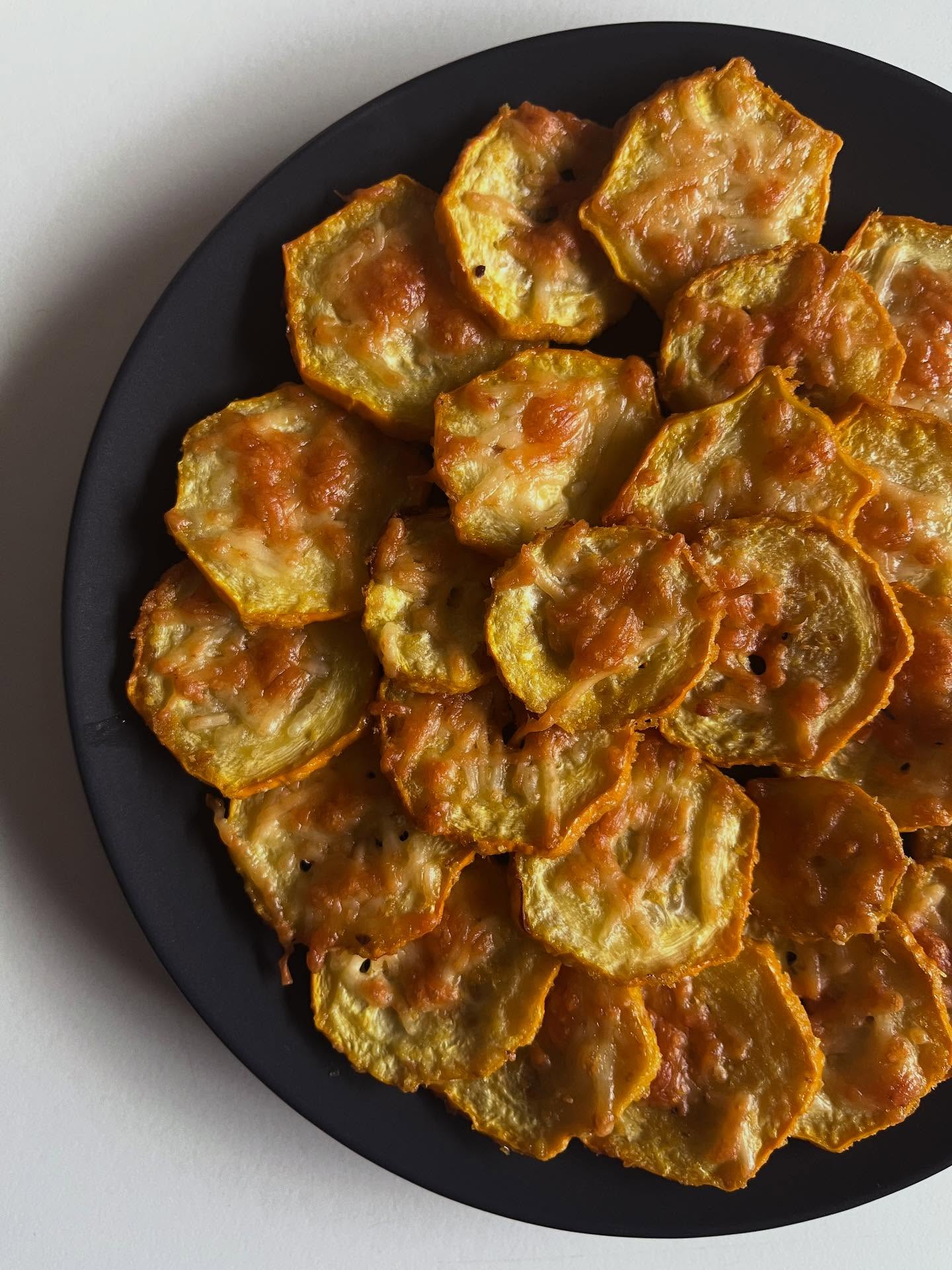 How we’ve been eating zucchini lately.
A bit of olive oil, salt, nutritional yeast and Parmesan then air fried.