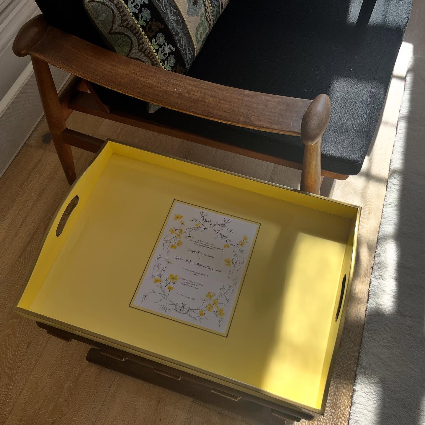 Wedding invitation tray in Citron. #bringsomesunshinein