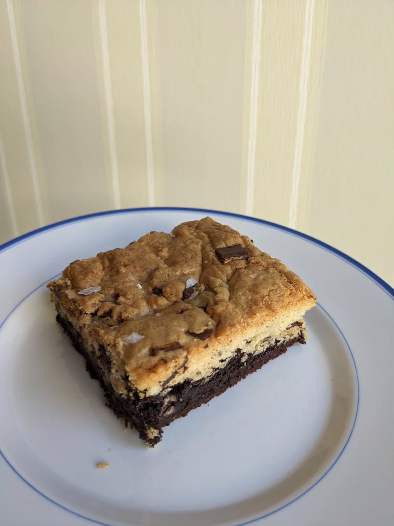 Brookie
Brownie + chocolate chip cookie
chewy and yum!!
#nothinhfancystyle #北比良 #americansweets