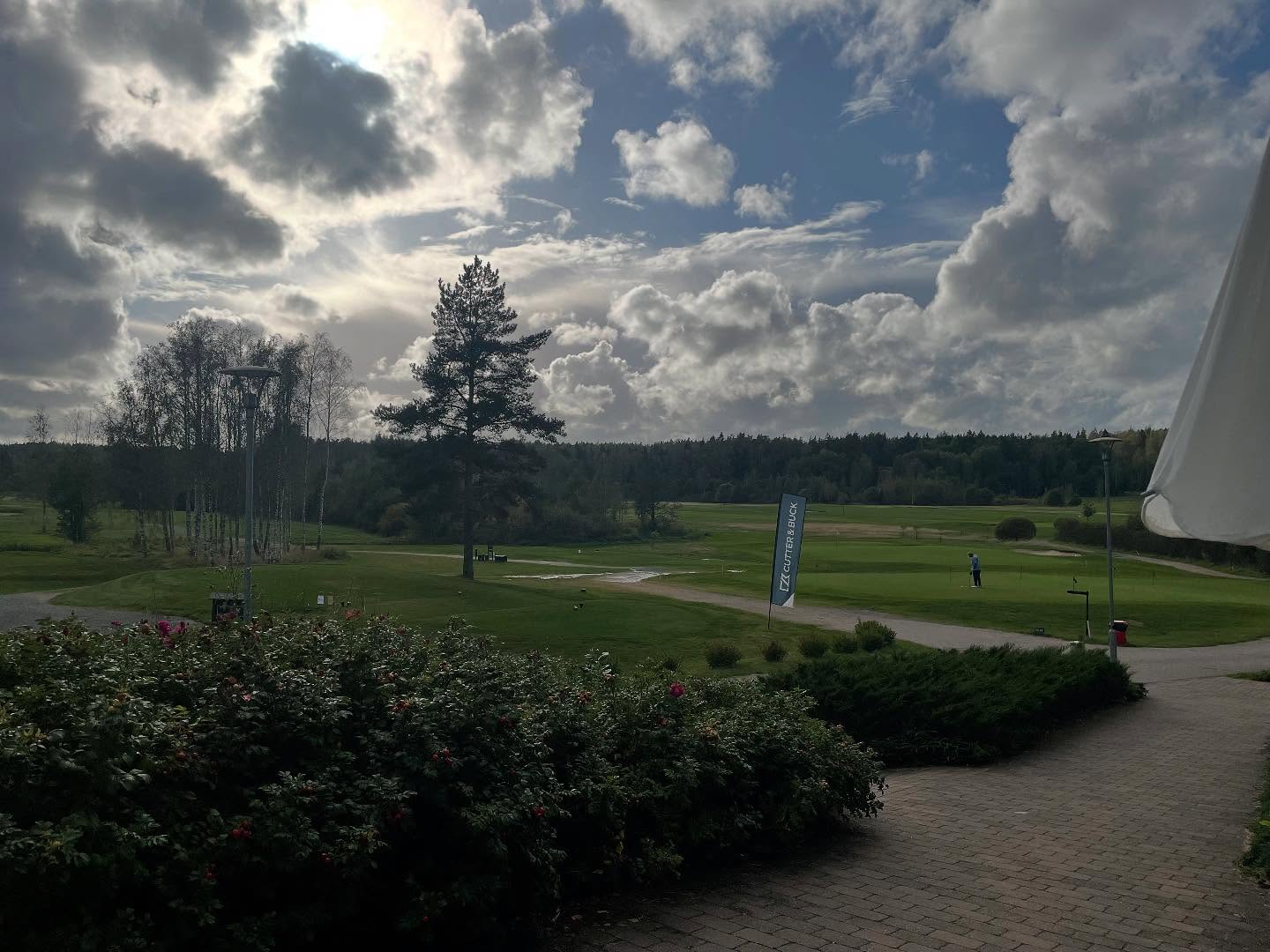 Iltapäivän tilanne. +15 C