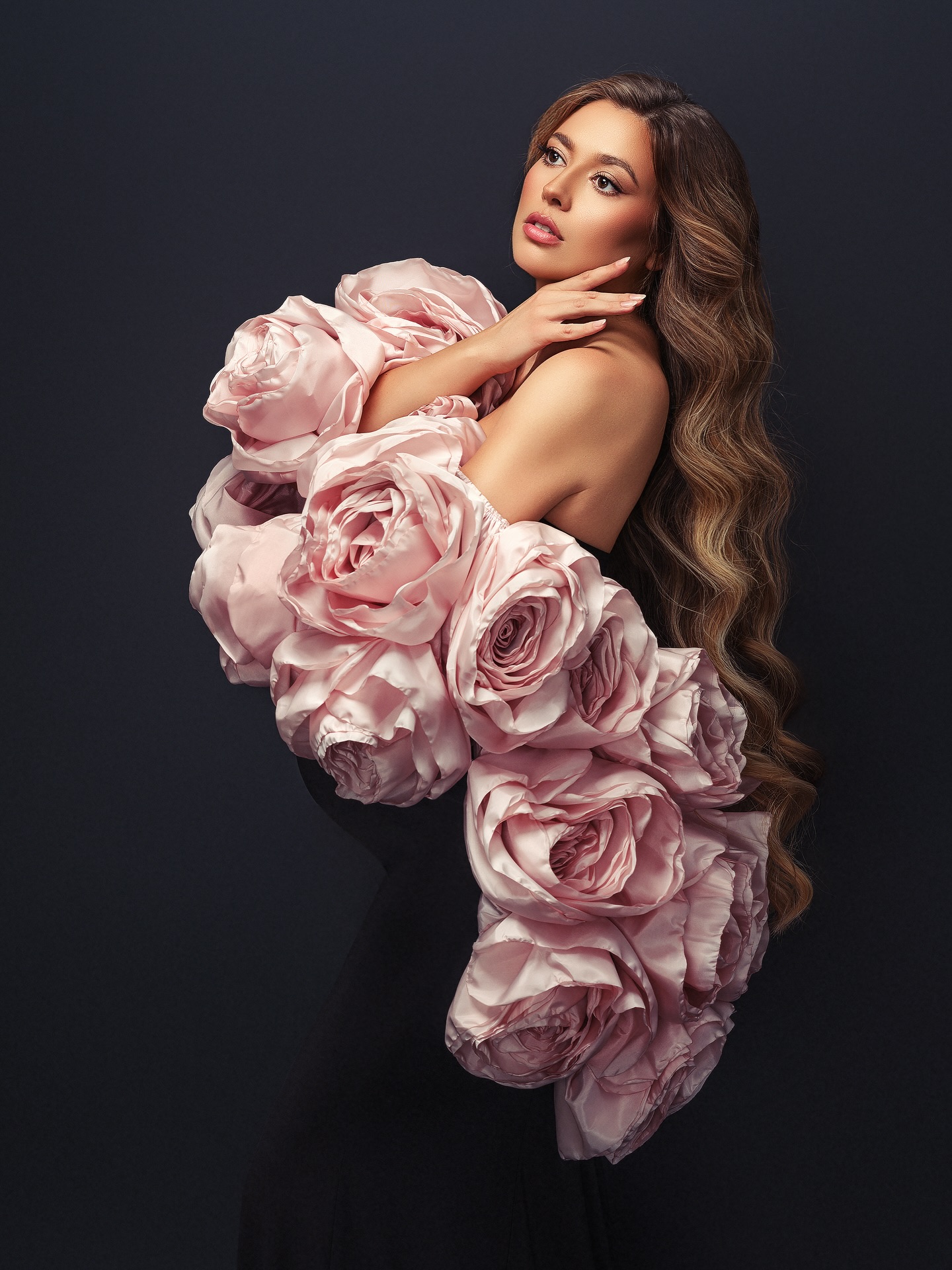 Beautiful Kaja ❤️
MUA: @svetlana.kvasnevskaya
Bolero: @matusenko.store (for my personal discount code leave in comment BOLERO)
#MaternityPhotography #MaternityPhotoshoot #PregnancyPhotography #MaternityPhotographer #MaternityPhotos #Schwangerschaftsfotografie #Babybauchshooting #Schwangerschaftsfotos #Babybauchfotografie #Schwangerschaftsfotograf #FotografiaMaternità #ServizioFotograficoMaternità #FotoMaternità #FotografoMaternità #FotoGravidanza #MaternityPhotographySwitzerland #SchwangerschaftSchweiz #BabybauchSchweiz #MaternitàSvizzera #PregnantInSwitzerland