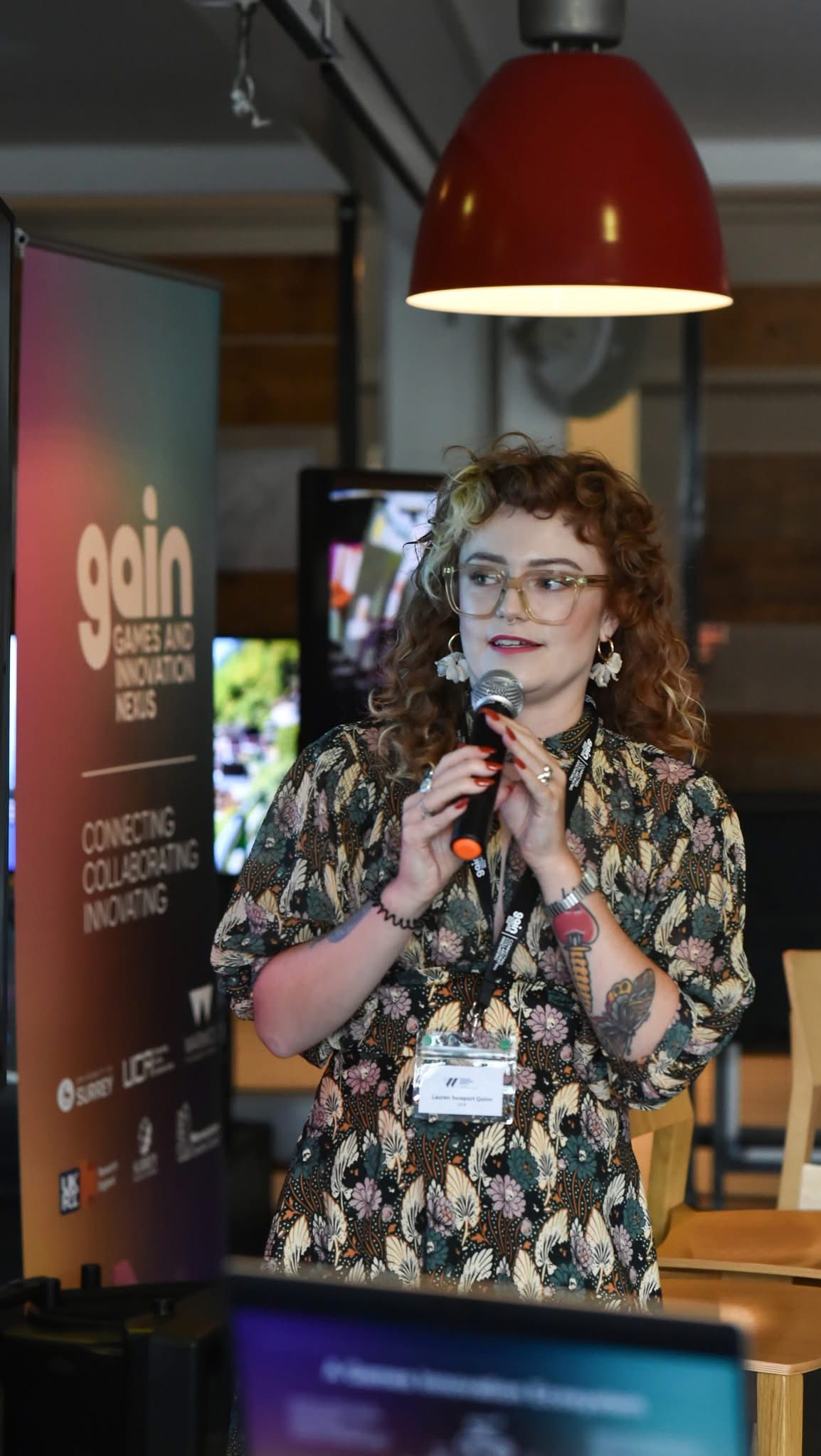 3 shoots in the last 24 hours.
5 hours sleep.
A lot of coffee and a lot of joy, by doing what I love.
It helps to meet my friends along the way (the jobs) which makes everything feel like home!
Thank you to my lovely clients and work colleagues for making extreme long days feel like a time worth spending.
I am shattered now!
Not sure everyone appreciates how physical this job really is!
One thing is certain I am not cooking dinner tonight!
♥️🧡😂♥️🧡