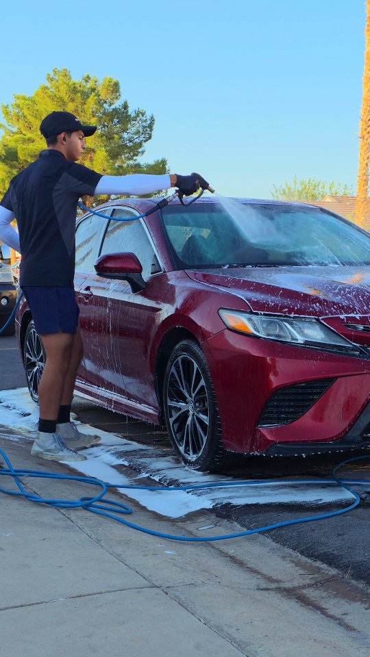 A Fun Video Full Of Snow Foam!