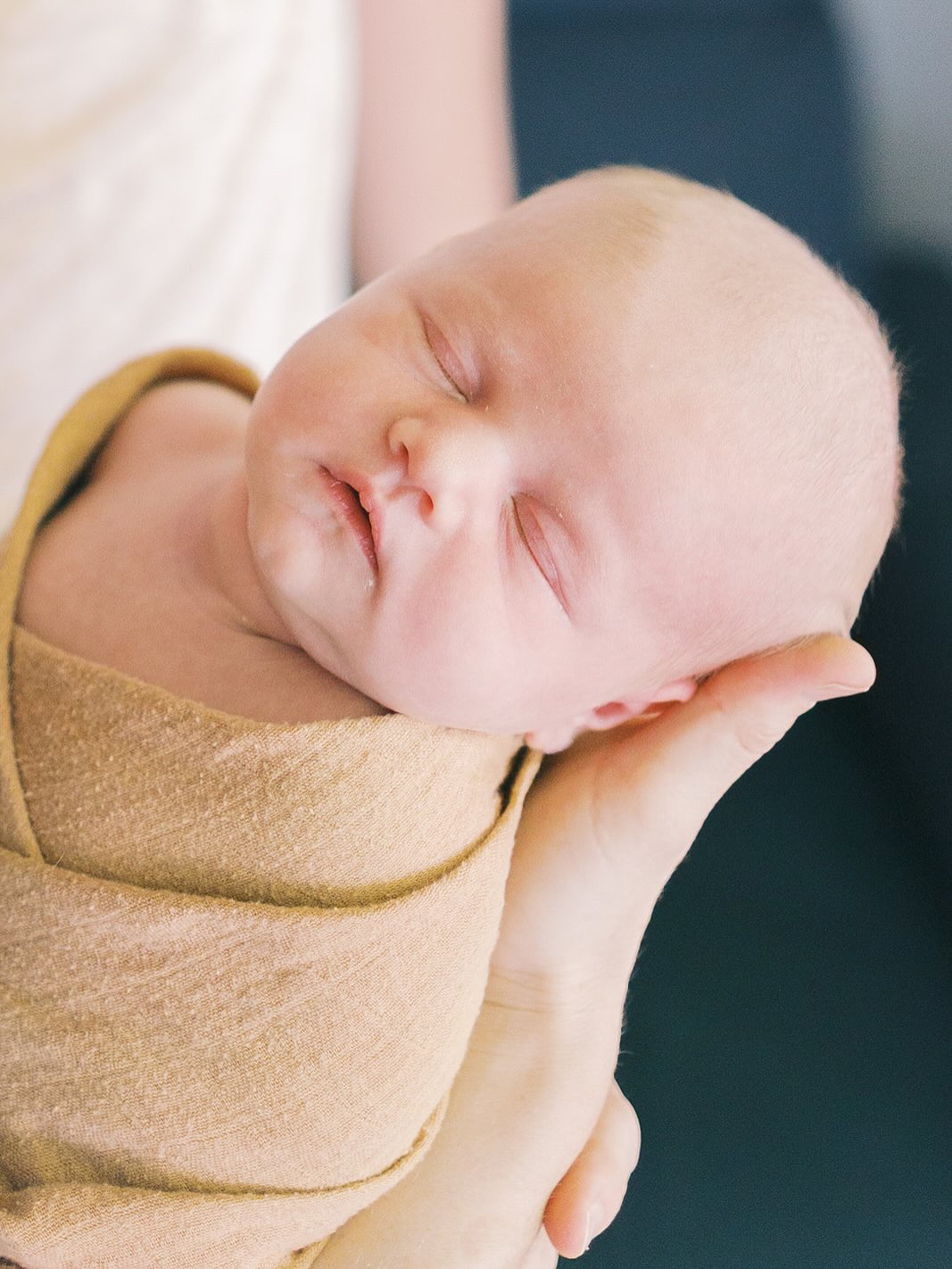 Unpopular opinion: Newborn sessions should be less about making your baby look like a deer or a frog and more about helping you remember how you could hold their whole head in your hand. š„¹
Photography is SO subjective. I truly believe that you should find a photographer who matches well with what YOU are dreaming of for the way the photographs capture your baby or this stage of life.
If you do want photos of your newborn dressed up like a teddy bear in the sky, I actually think thatās amazing! I just donāt do it! But if you inquire I will make sure to match you to a photographer who is perfect for you. One of the best parts of the photographer community is how different each one of us is in the way we see, capture, and make art!
.
.
.
San Jose newborn photographer
Bay Area newborn photography
Lifestyle newborn photographer
#sanjosenewbornphotographer #sanjosenewbornphotography #sanjosebabyphotographer #bayareanewbornphotography #inhomelifestylephotography #lifestylephotographer #losgatosphotographer #sanjosephotographer #campbellphotographer #sunnyvalephotographer