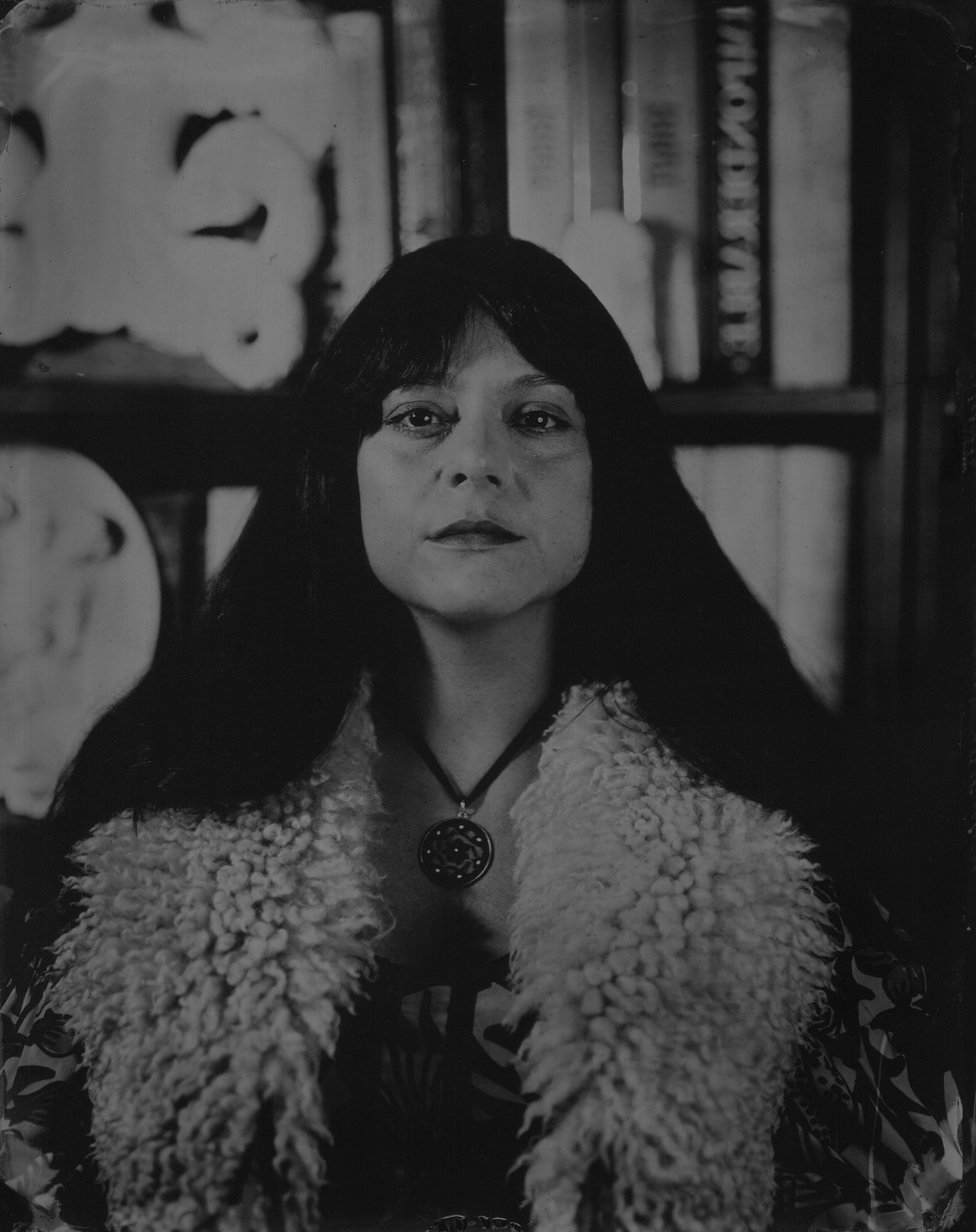 The spooky season is creeping in… and Tarot is rolling into @projecteightythree soon. Stay tuned for more details, DM to book.
In the meantime, if you see me there this Thursday or in the weeks to come, don’t just nod. I dare you to ask me about the Wild Card.
3 cards on the table. If the Ace of Spades shows, that’s your wild card and you’re buying the drinks, otherwise you are getting a speed insight to fire you up.
Play and mischief is the season 😉🎃👻👹👽 Let’s see if luck stacks the deck in your favour.
- -
📸 by @thetintypeatelier