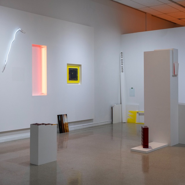 Joignez-vous à nous pour la clôture de l’exposition RACONTER–RENCONTRER au MAC LAU!
🎟 Gratuit et ouvert à toutes et tous
🎨 Discussion et échanges avec les artistes de l'exposition
👀 Vous pourriez même avoir l’occasion de déguster une œuvre d’arkadi lavoie lachapelle
Artistes : Ann Karine Bourdeau Leduc, Annie Conceicao-Rivet, Véronique La Perrière M, arkadi lavoie lachapelle, gabrielle larocque, Jean-Michel Leclerc, Julie Roch-Cuerrier et Isabelle Tessier + une sélection d’oeuvres tirées des archives de l’Atelier de l’île.
Tous les détails sur cette exposition en trois lieux (Saint-Jérôme, Val-David et Mont-Laurier) 👉 https://www.atelier.qc.ca/50e-raconter-rencontrer
Légende de la photo:
Oeuvre installative de l'artiste Annie Conceicao-Rivet
Photo de Simon Belleau