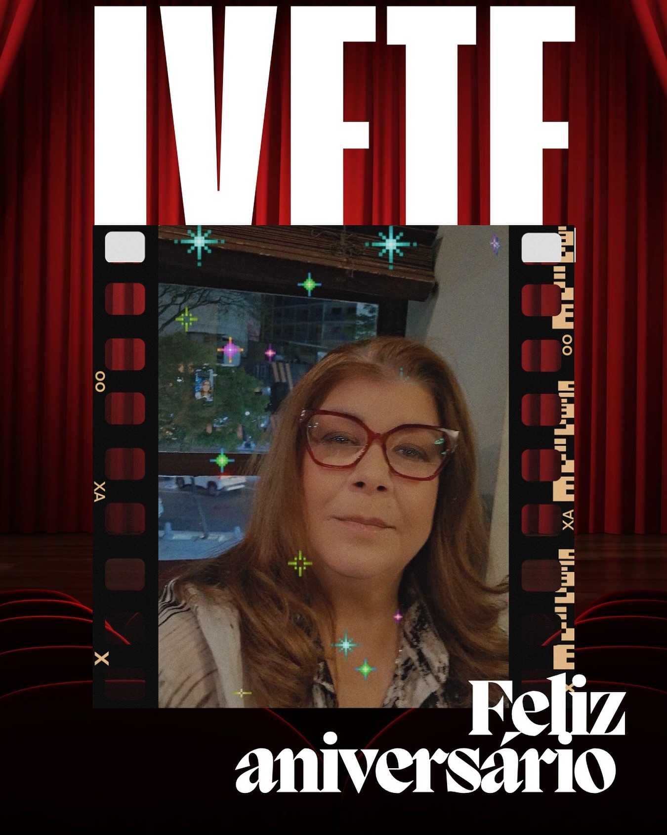 🎉✨ Hoje é dia de celebrar a talentosa Ivete Zani! Atriz que faz parte da história da RZP Filmes, do Cinema Independente e antes disso, já encantava plateias nos teatros com sua arte e dedicação.
Desejamos muita saúde, conquistas e uma vida repleta de luz, câmera e ação! 🎬💜
Feliz aniversário, Ivete! 🌟