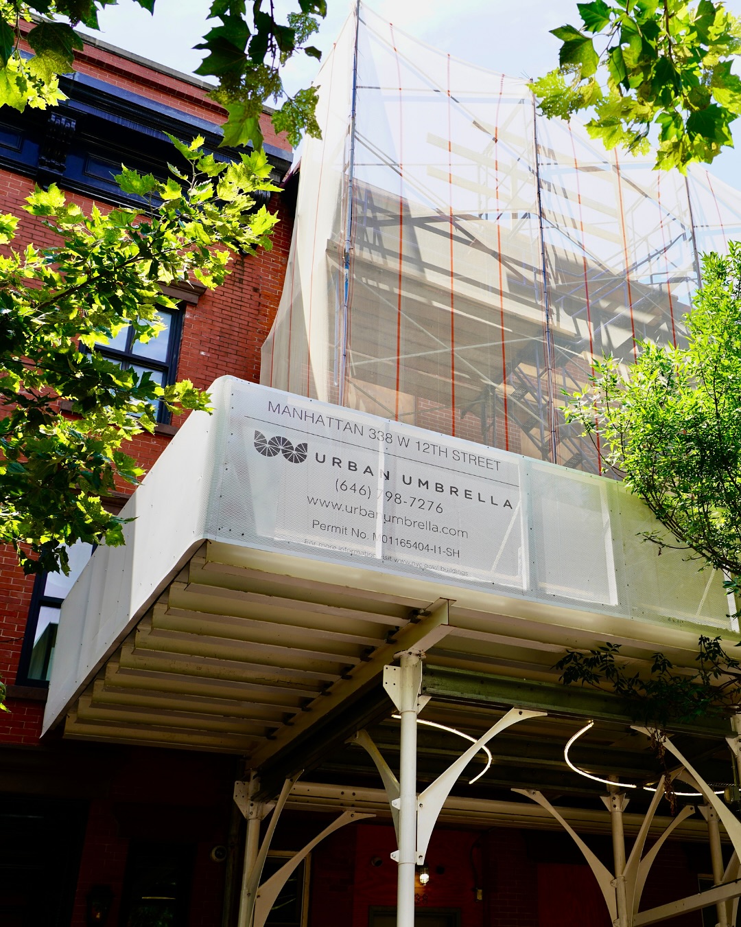 Scaffolding doesn’t have to overwhelm a block, we believe it can AND should complement it.
At this project, Urban Umbrella’s design blends seamlessly into the neighborhood, preserving natural light and greenery while providing safe, durable protection for pedestrians below.
Our mission has always been to reimagine scaffolding: not as an eyesore, but as part of the streetscape - a system that respects the architecture, the businesses, and the community around it.