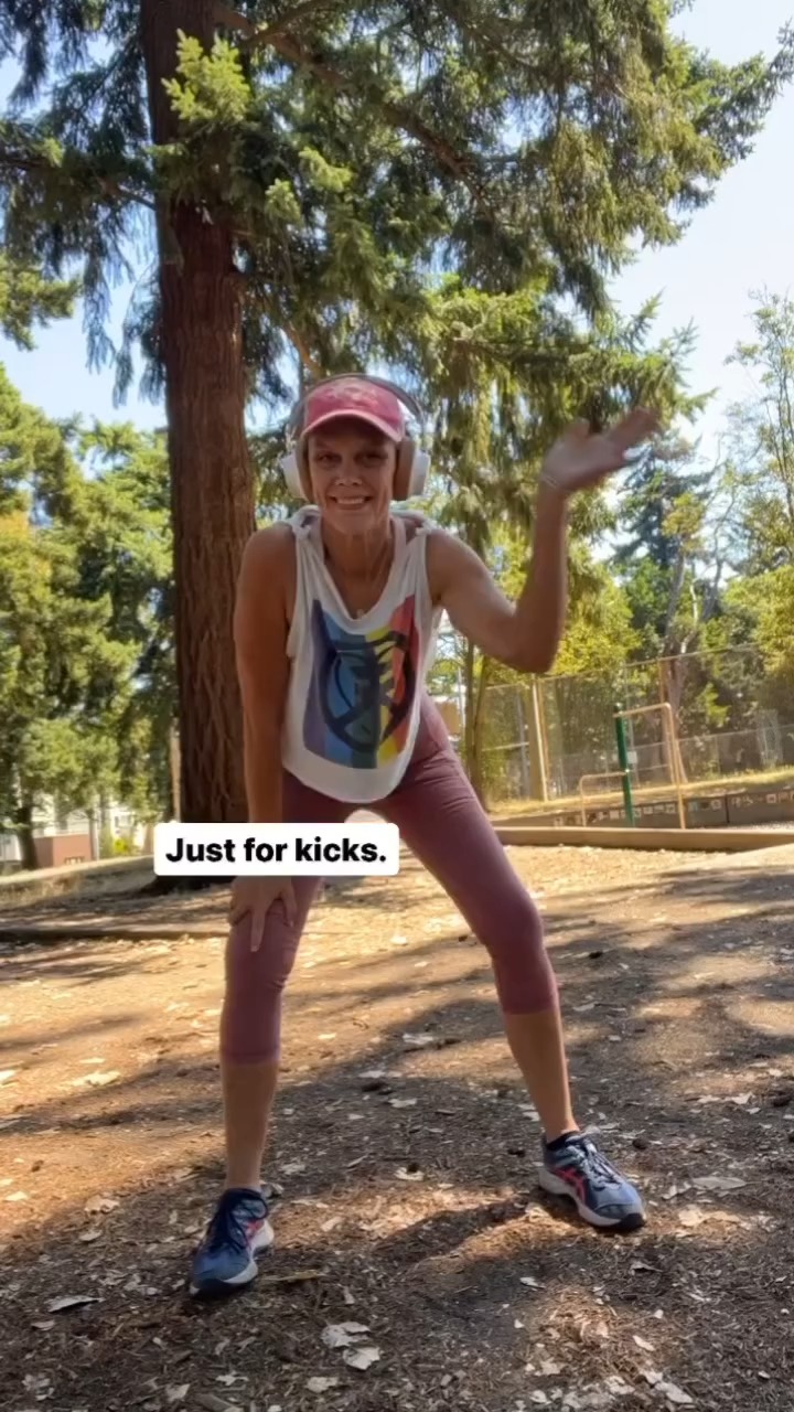 ✨ Movement doesn’t always have to be serious — sometimes it’s just for fun, just for kicks. 💃
Take a break, put on a song you love, and let your body move.
#MoveForJoy #JustForKicks #EverydayMovement #DanceBreak #YogaForEveryBody #MidlifeWellness
