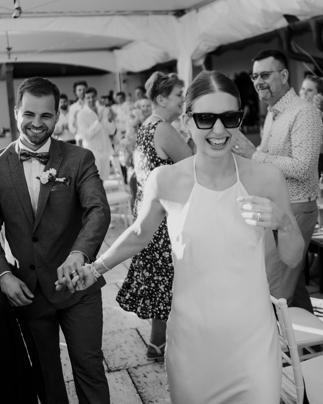 Just a few more fun moments from D&L’s day🥂
.
.
@mseweddings
@streitkriszti
@piciszivembadacsony
@djlennard
@florcadecor
@czetozoltancm
#destinationwedding #destinationweddingplanner
#destinationweddingphotography #destinationweddings #germanweddingphotographer #germanwedding #bridetobride #brideinspo #newyorkbridebmag #netherlandphotographer #analoge_fotografie #analogeweddingphotographer #analogewedding #filmphotography #kodakfilm #kodakwedding #kodakweddingphotographer