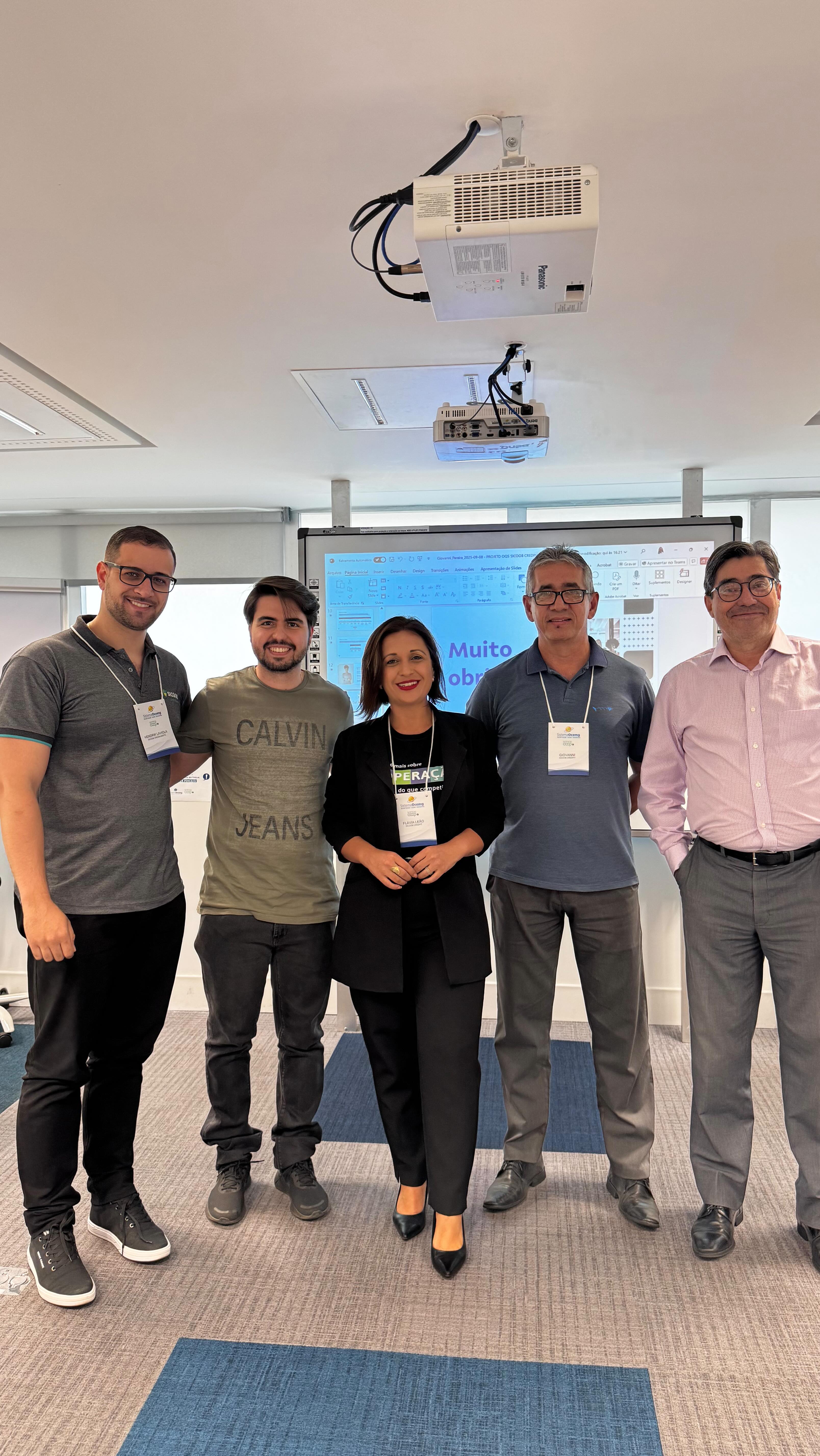 Hoje, Giovanni e eu tivemos a satisfação de apresentar, junto ao @sistemaocemg , o Projeto de Revisão e estruturação da Política de Patrocínios e Doações do @sicoobcredpit .
Esse trabalho integra a conclusão do curso de OQS – Organização do Quadro Social e simboliza mais um passo para atuarmos com estratégia, transparência e gerar ainda mais impacto positivo nas comunidades onde atuamos.
💚 Cooperar é transformar!
#sicoob #sustentabilidade #negócios #estratégias #cooperativismo