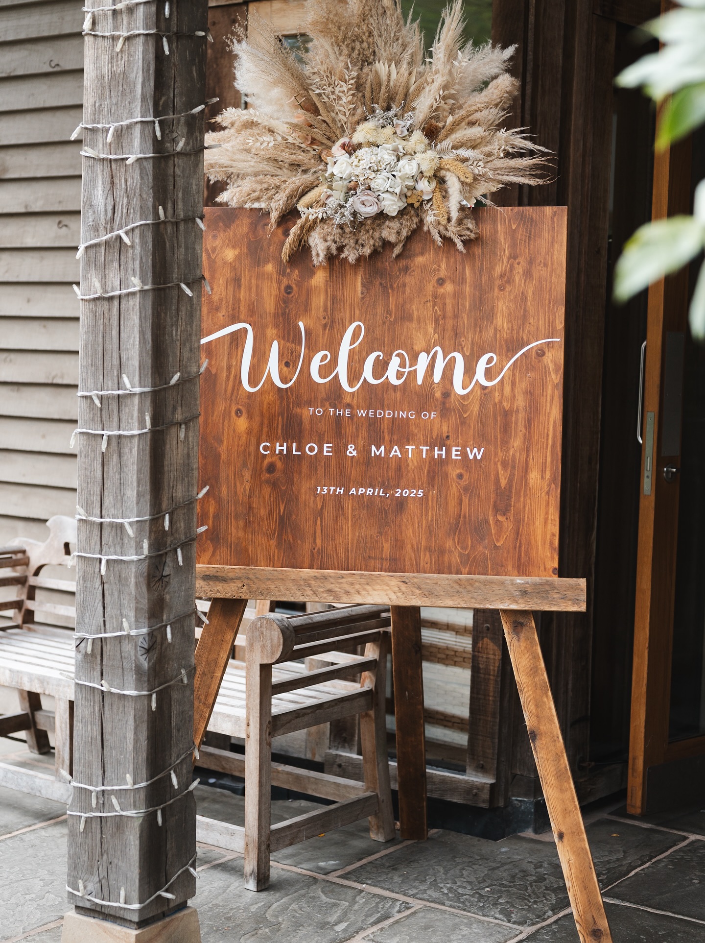 We’re so excited to be back at @theoaktreeofpeover this Sunday for their Open Day, 12–4pm! 🌿✨
It’s always such a joy to showcase our decor in this gorgeous venue and meet so many lovely couples. Even more exciting – we’ve collaborated with The Oak Tree of Peover to give couples who marry here an exclusive 15% off all of our decor packages. That means whether you choose aisle decor, tableware, signage or our full URURA Moments package, you can enjoy a beautifully styled day with a little saving too.
If you’re visiting the open day, make sure to come and say hello – we’d love to chat through ideas for your wedding and show you what’s possible! 💛
#TheOakTreeOfPeover #URURAMoments #CheshireWeddingVenue #WeddingOpenDay #WeddingStyling #RusticWeddingDecor #EcoFriendlyWeddings #WeddingInspo