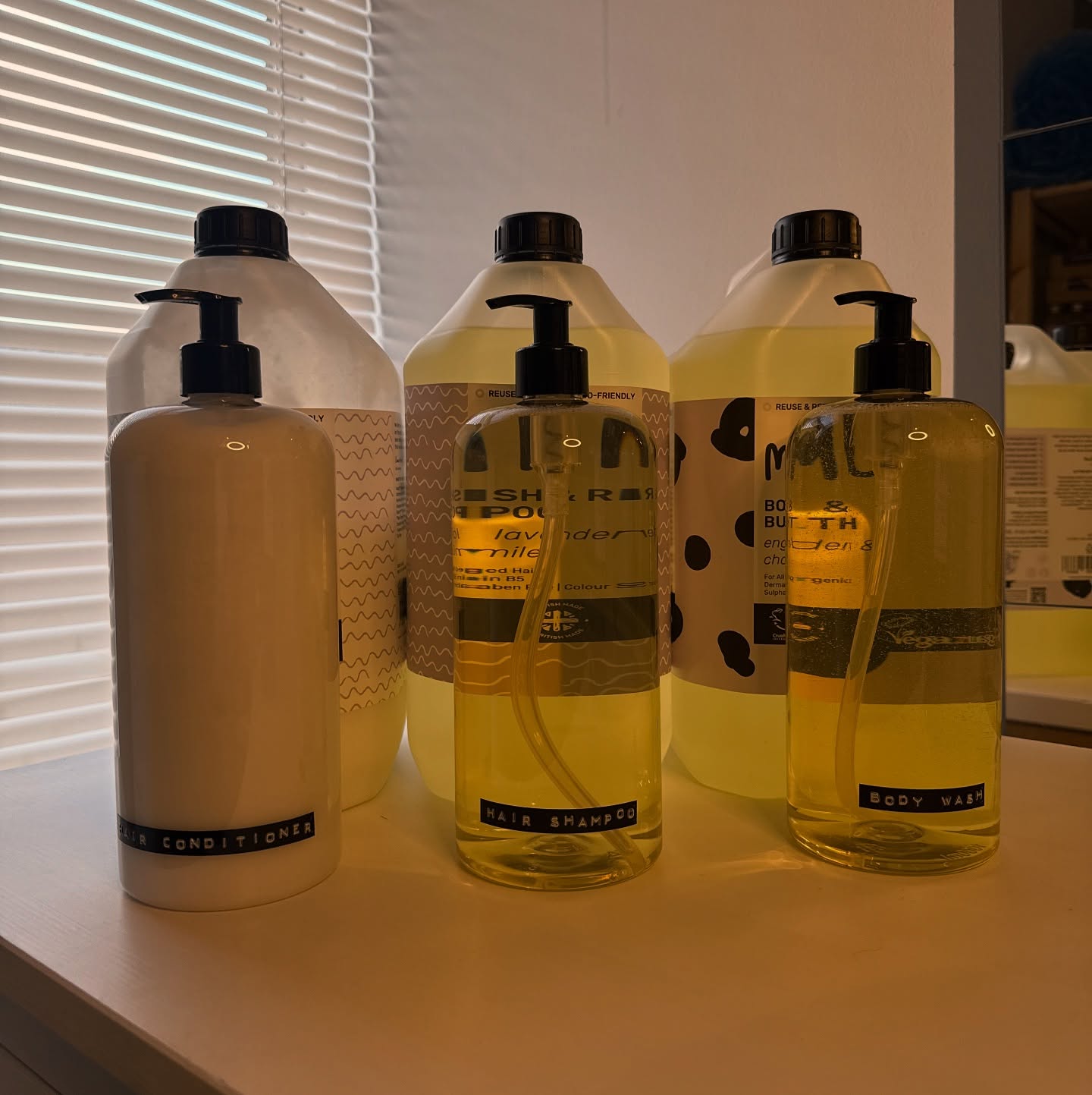 You’ve spoken & I have listened 🗣️
We got some feedback about some products (mainly the personal care products) being hard to dispense from our glass refill bottles into your own dispensers so we have changed to these new sleek dispenser bottles (with a range of lids) for some of our products to make it easier to dispense - although they are plastic, they are still refillable!!! 🧴
We know you still love the aesthetic of the glass so we will be keeping them for most of our products - the cleaning products - when you order a door step delivery 🫧
You will also find these bottles are available for refilling when you find us at a market if you forget your own 🛒
We love your feedback so keep it coming ✔️
#revamp #feedback #smallbusiness #lowtox #refillrevolution #lowtoxbusiness #refillshop #refillstation #aesthetic #aestheticstyle #lowtoxliving