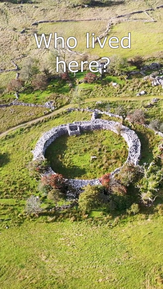 A stunning stone cashel in Co Cavan, one of the stops on our Ireland In Focus tours.
#irelandinfocus #irishheritage #cavan #heritage #discoverireland #slowtravel