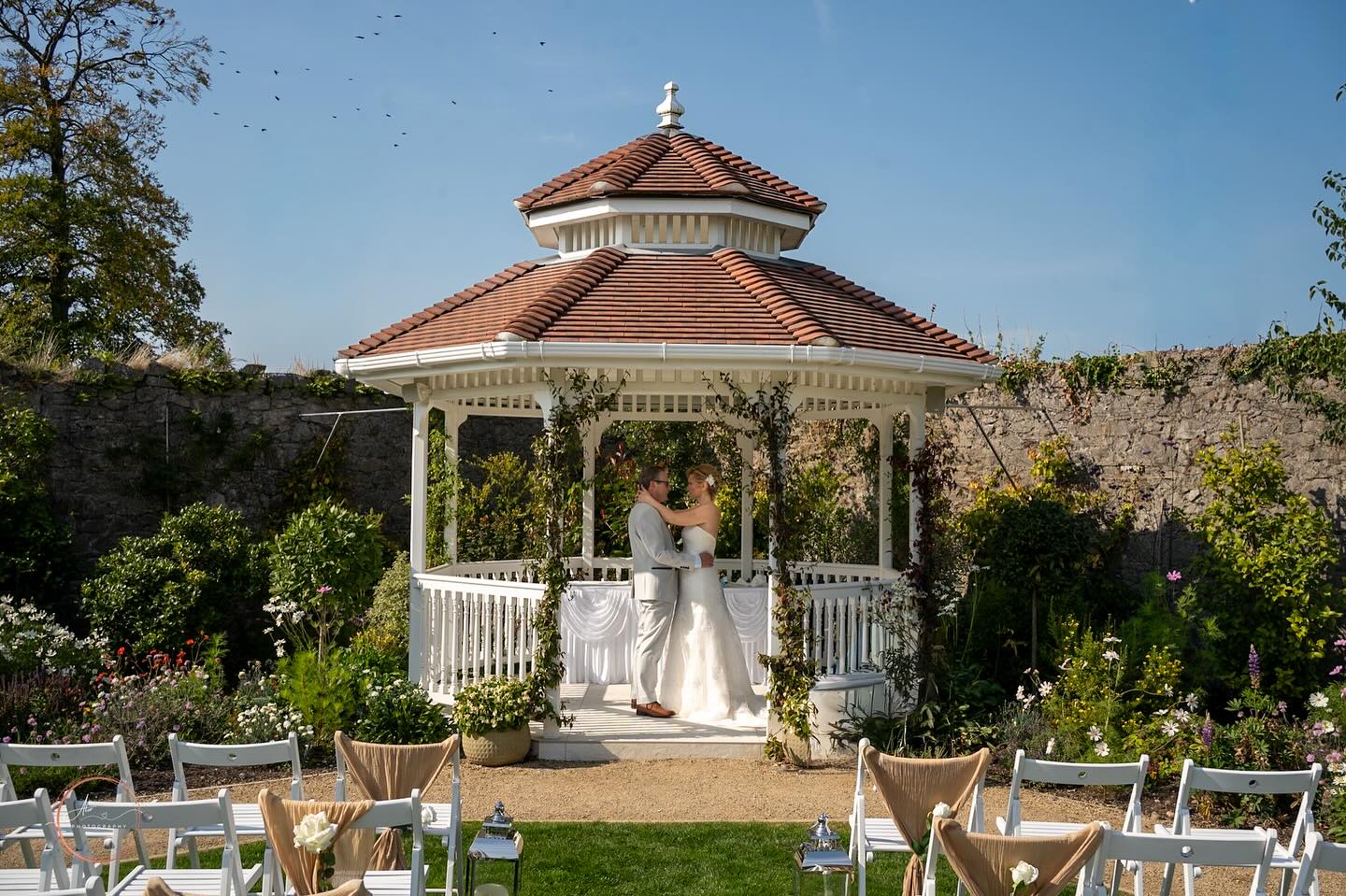 One year later 🤍 #happyweddinganniversary❤️