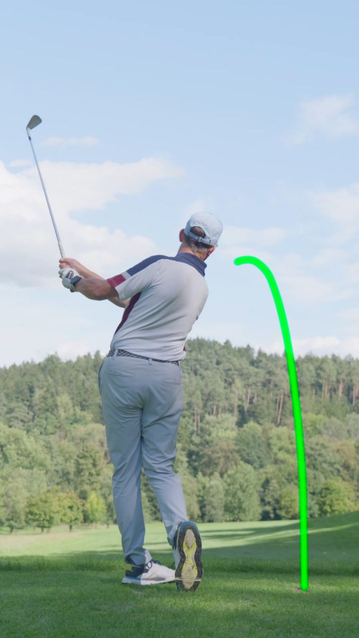 Herbst Golf!
Hier siehst Du meinen flachen Schlag.
Vollversion auf YouTube + Tipps gedruckt in der Perfect Eagle Ausgabe
#zgolf #golfswing #golftips