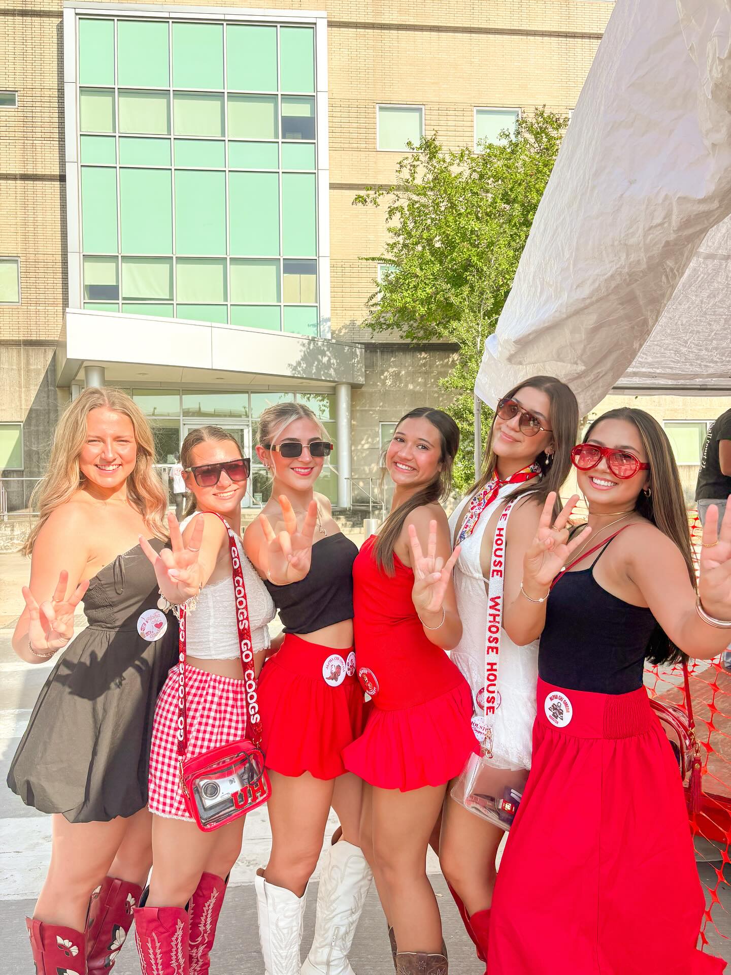 GO COOGS AND GO GREEK! ๐พโค๏ธ
Recruitment applications close TOMORROW at 11:59PM! Donโt miss out!