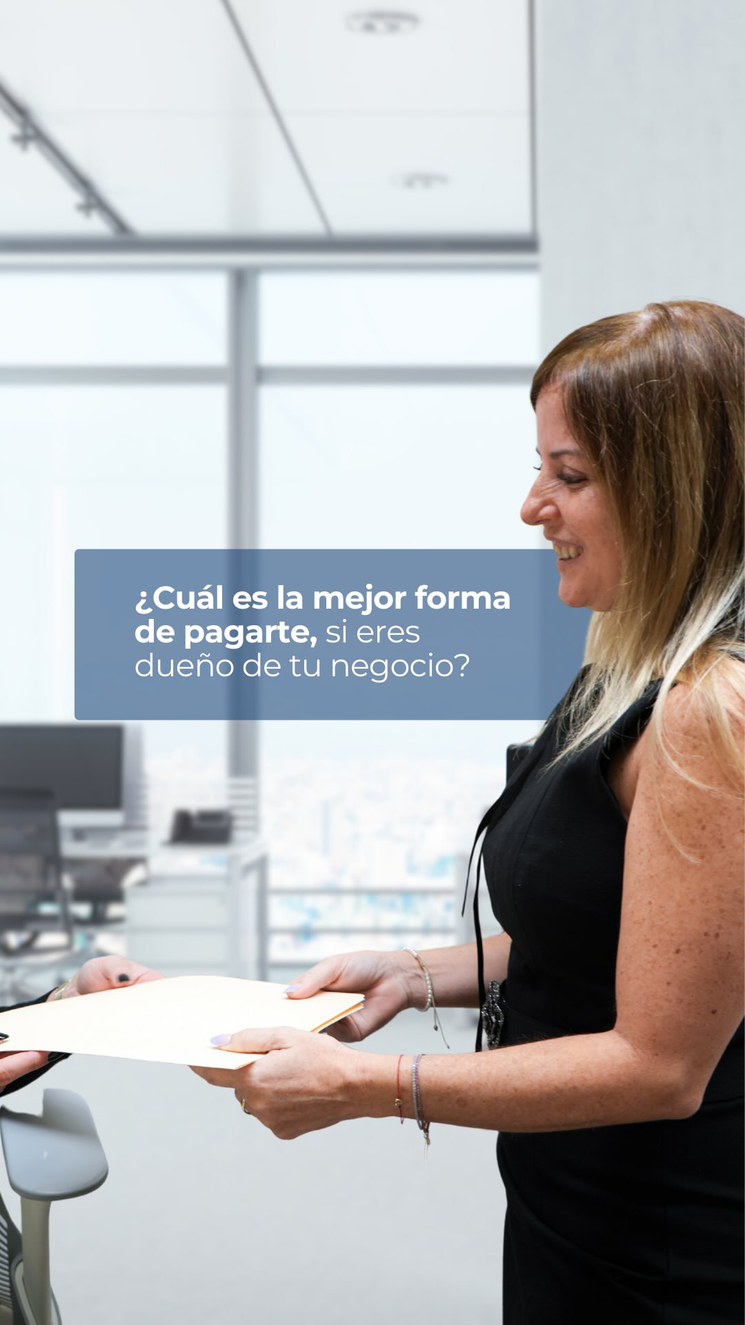 ¿No sabes cómo pagarte legalmente y con beneficios fiscales?
En Vidal and Candal te ayudamos a estructurarlo bien desde el principio.