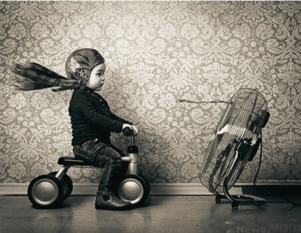 Empezamos la semana dejando volar a tope la imaginación.
Feliz lunes
Espacio creativo, Beetle Arthouse.