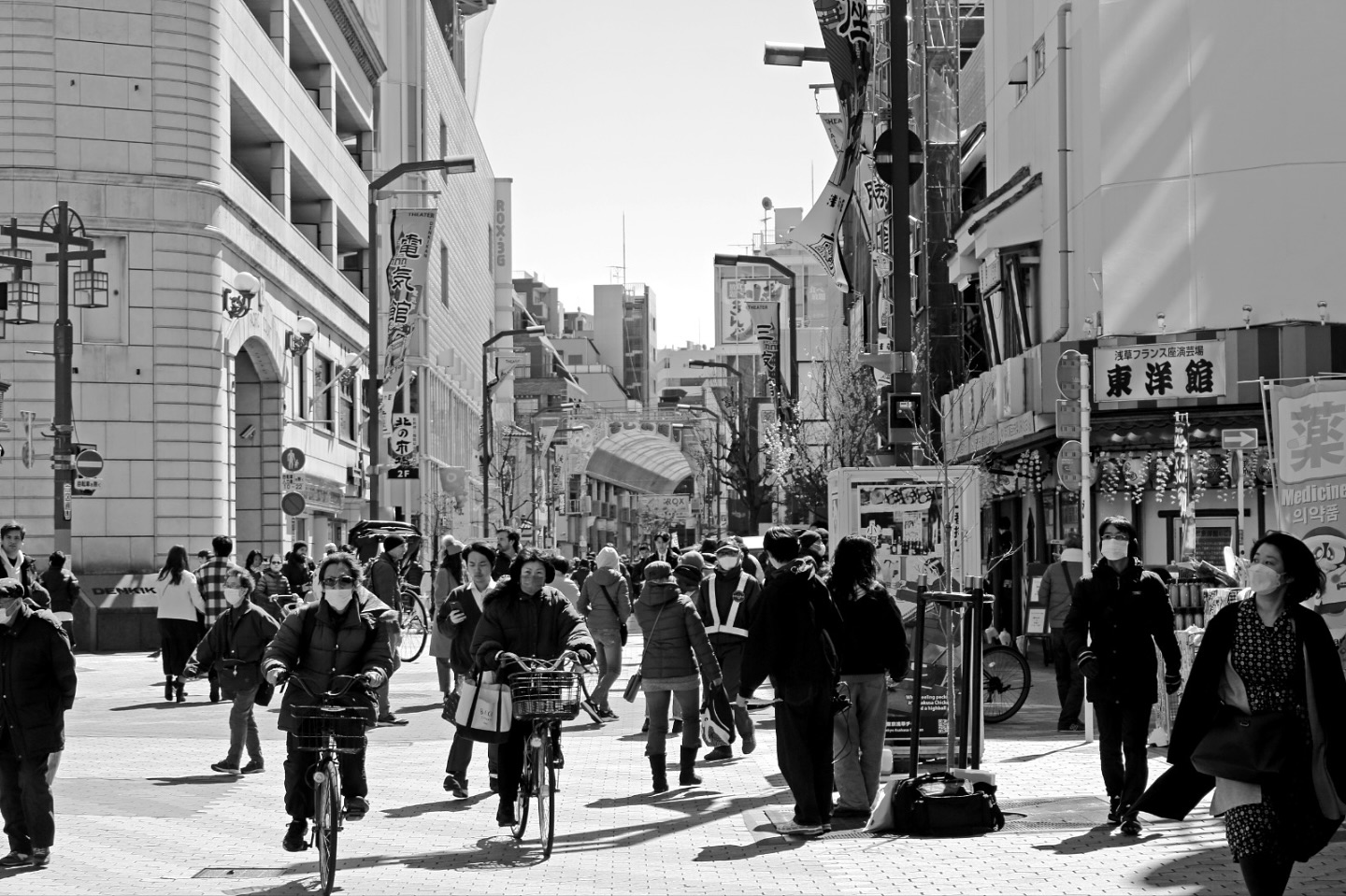 Un dia en Tokio #tokio #wbphotography #blancoynegro #japón