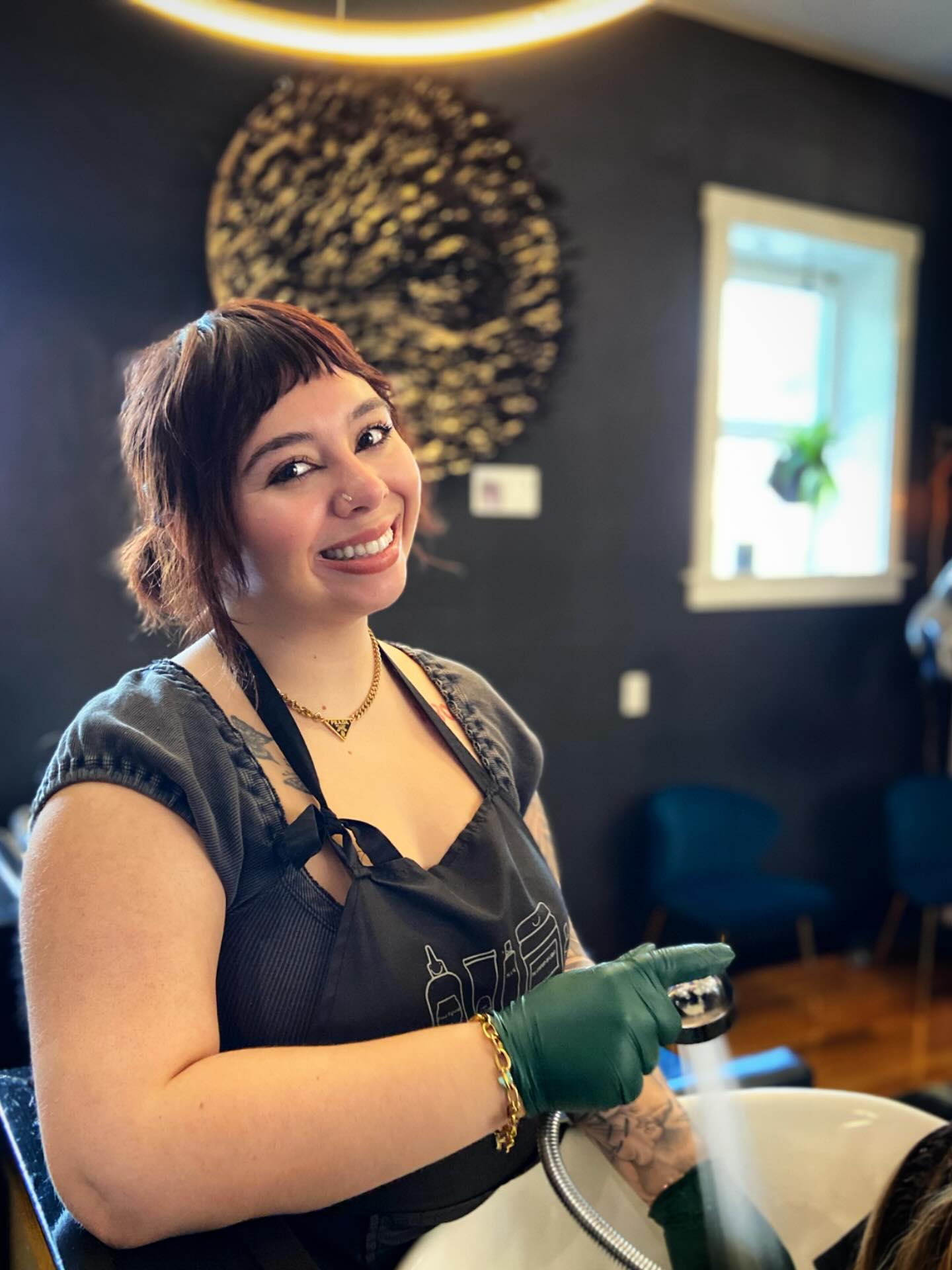 The lovely Hannah 💕 she does a little of everything! All-length cuts, custom color, perms, etc…the world is her/your oyster! Get your appointment on the books ✅
.
.
.
#hairstylist #cuttingspecialist #customcolors #hairperm #permstyle #washandblowdry #modernperms #acceptingnewclients #welcoming #davinesstylist #oribestylist #westernmass #northamptonma