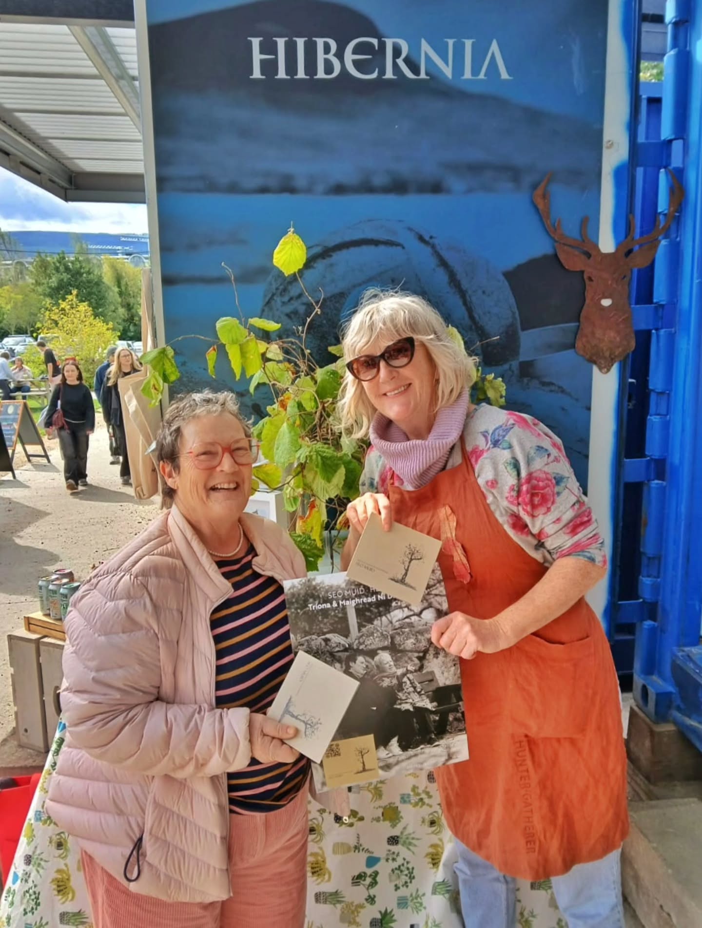 We are delighted to have signed copies of the new album from sisters Tríona Ní Dhomhnaill and Maighread Ní Dhomhnaill for sale here in Airfield Estate ✨
These two very highly acclaimed Irish artists will feature on RTE Radio 1 for a Culture Night special from 6.30pm tonight on @rteradio1 👏🏻 so be sure to tune in 🎶
We are here today until 2.30 and back again or tomorrow for 9.30 to 2.30.
Pictured is Maighread personally delivering the new album to Mags!
The new album is called SEO MUID and is a truly beautiful piece of Irish culture ✨
#irish #music #irishmusic #culture #dublin