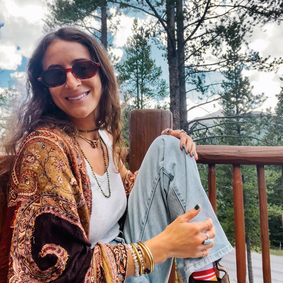 Hi friends š¤ Itās been a little while since Iāve popped on here, taking a much needed digital pause. I took the summer to soak up the things that fill my cupāsplitting time between the places I call home, wandering the mountains, camping under the stars, chasing music that makes your soul dance, and slowing down in ways my heart needed. šæāØ
That being saidāIām still very much here and actively supporting families as a doula. Iām currently booking births for winter and early spring and would love to walk alongside you in this season of your journey.
If youāre looking for doula support, letās connect. š«