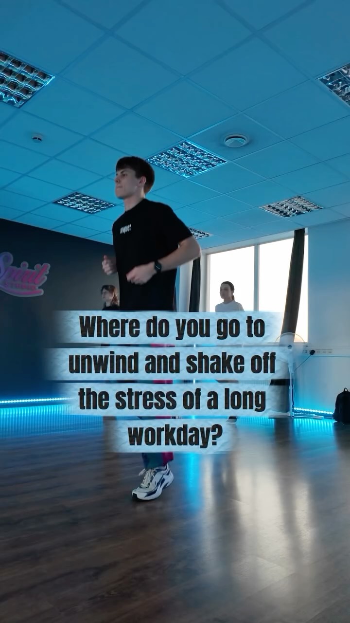 Dance is the best way to unwind, change my mind ๐
Clips from house class with @jm.simm
Video and edit by @valeriam__8
#house #tants #tallinn #stressreliever #wellbeing
