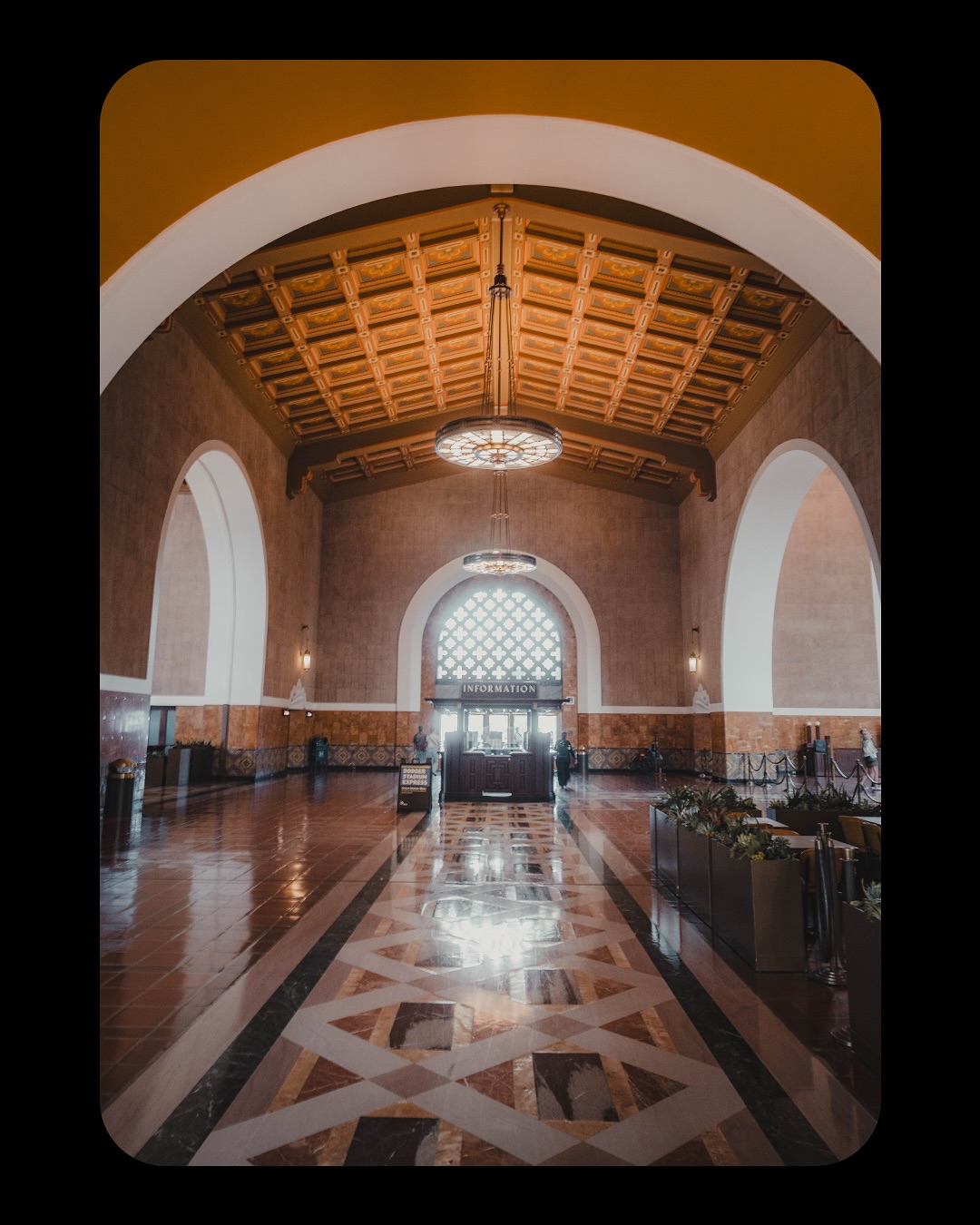 Had to take the train into LA while my car was getting painted, which gave me the chance to sit and appreciate the beauty of Union Station. This art deco landmark is such a stunning piece of history — the kind of place that makes you want to slow down and really take it in. Reminded me that I need to carve out more time to enjoy spots like this.
#UnionStationLA #LosAngeles #ArtDeco #HistoricArchitecture #TravelGram #Wanderlust #CityExploration #ArchitecturePhotography #BeautifulDestinations #ExploreToCreate #SlowTravel