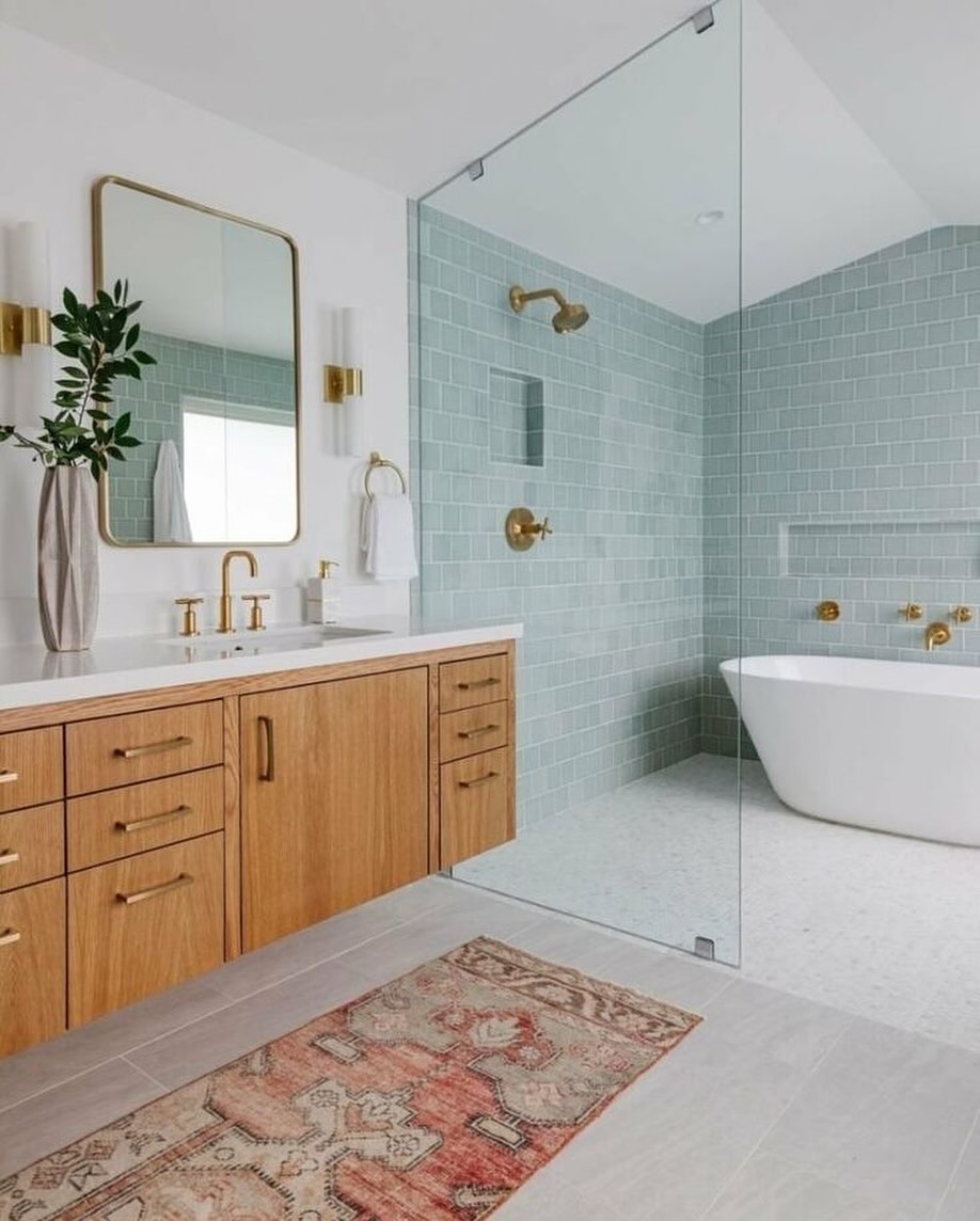 Who said subway tile is “out”? It’s all about the layout! Stacked, staggered, or herringbone. Switch it up and suddenly it’s a whole new vibe. ✨
There's more inspo here: farmhouseliving.com
#TSquaredInteriors #TileGlowUp #BathroomGoals #SubwayTile #interiors #interiordesign #tile
