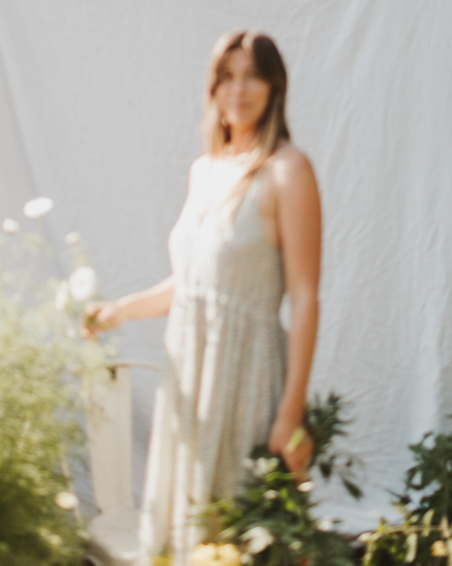 In my flower girl era 🌸
thanks to my son for these blurry shots 🥲
See yall this weekend for some fun times ☀️