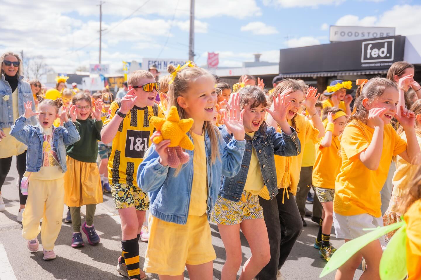 🌼✨ The heart of Kyneton is in full bloom! ✨🌼
After shaking off the chill of winter, our town bursts back to life with the Grand Parade at the Kyneton Daffodil & Arts Festival 💛🎉
It’s more than just a parade—it’s a celebration of colour, creativity, and connection.
💛 Here’s to daffodils, dancing, and the joy of community spirit in full bloom.
Thank you to our naming sponsor @kynetononriverside
Thank you to @kgmgcreative to the wonderful photos
Thank you to everyone who marched in the parade , we had some of the biggest crowds yet.
And OF COURSE thank you to our committee. The festival is completely volunteer run and endless hours put into this festival .
We are looking forward to 2026!!!!!!!! #kynetondaffodilfestival