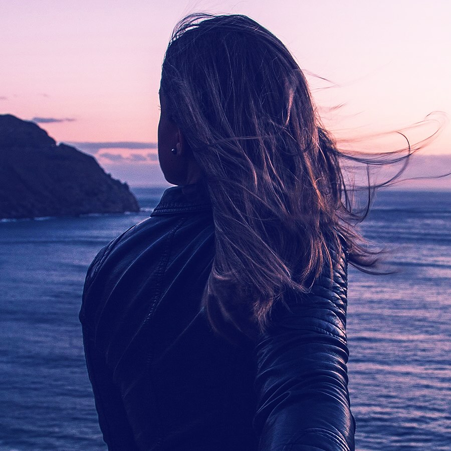 ✨ “This is a good sign, having a broken heart. It means we have tried for something.” – Elizabeth Gilbert
A broken heart doesn’t mean failure—it means you were brave enough to open yourself to love, connection, or a dream worth pursuing. 💛 Healing begins with honouring the courage it took to try.
🌅 What chapter are you ready to begin writing next?
#InnerCompassCounselling #HealingJourney #SelfCompassion #MentalHealthAwareness