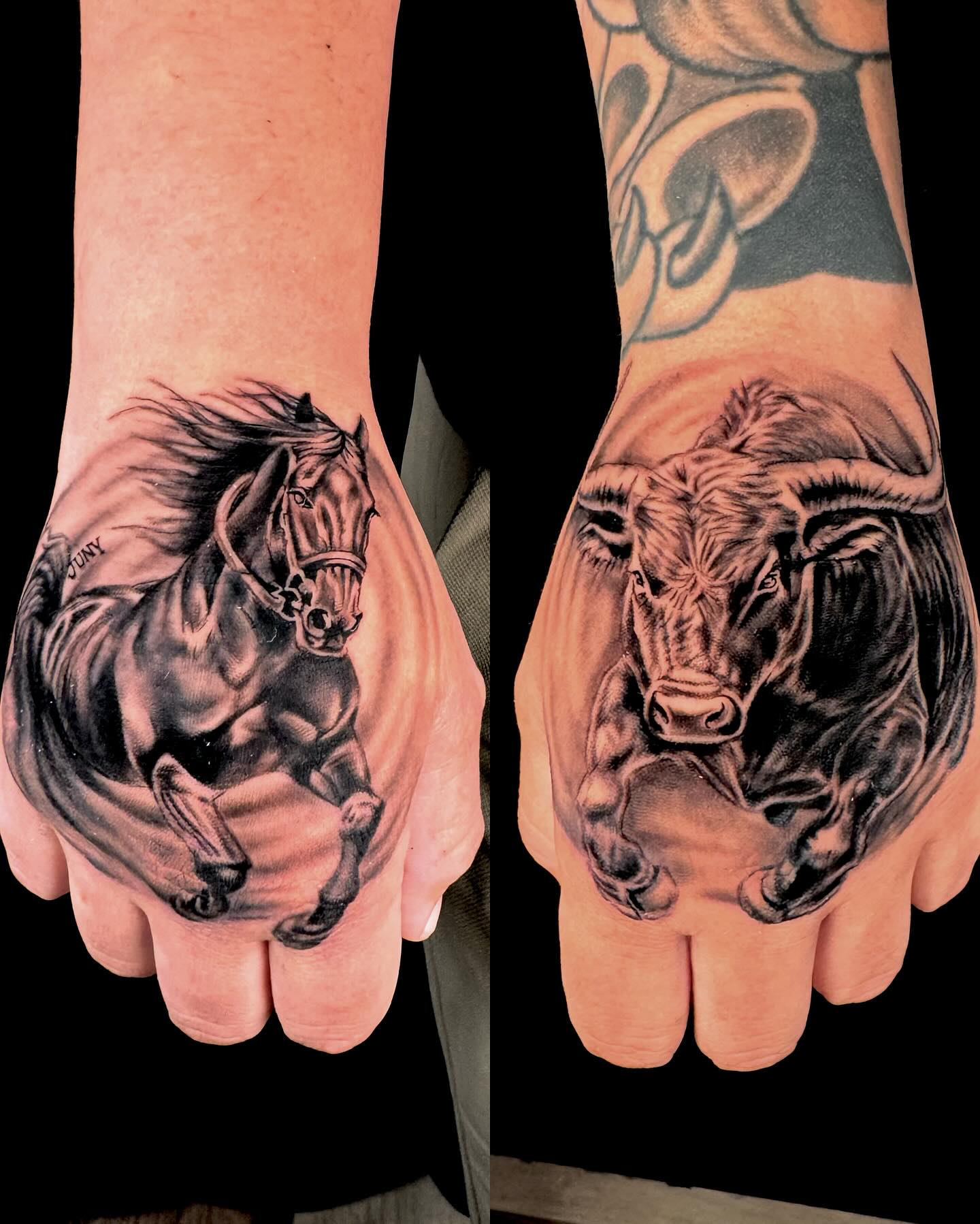 TOUGHHHHHHHH 😤😤😤😤😤 like tatted-on-the-back-of-both-hands tough 😮💨😮💨😮💨
Done in May and June 2025
You’re my hero @iamlizet.t 💪🏼
I love doing hand tattoos but just know that if you ask to book one with me I have to ask you 21 questions about it first. Don’t hate me I just love you 🫶🏼
#tattoo #tattooartist #arizonatattoo #arizonatattooartist #femaletattooartist #ink #inktherapy #tattooideas #blackandgreytattoo #blackandgreyrealism #handtattoos