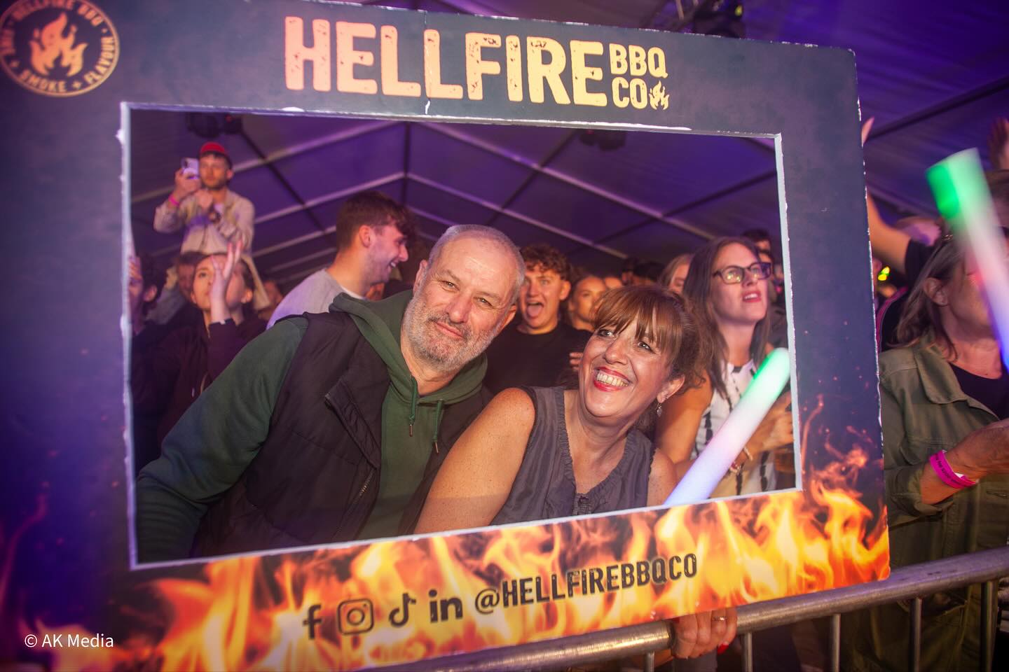 Part 5 🔥🔥🔥
Incredible photos from @akmedia_officiall at @bigbash_highwycombe. Tag away people share the great vibes from the event.
#bbq #festivalvibes #bigbash25 #hellfirebbq