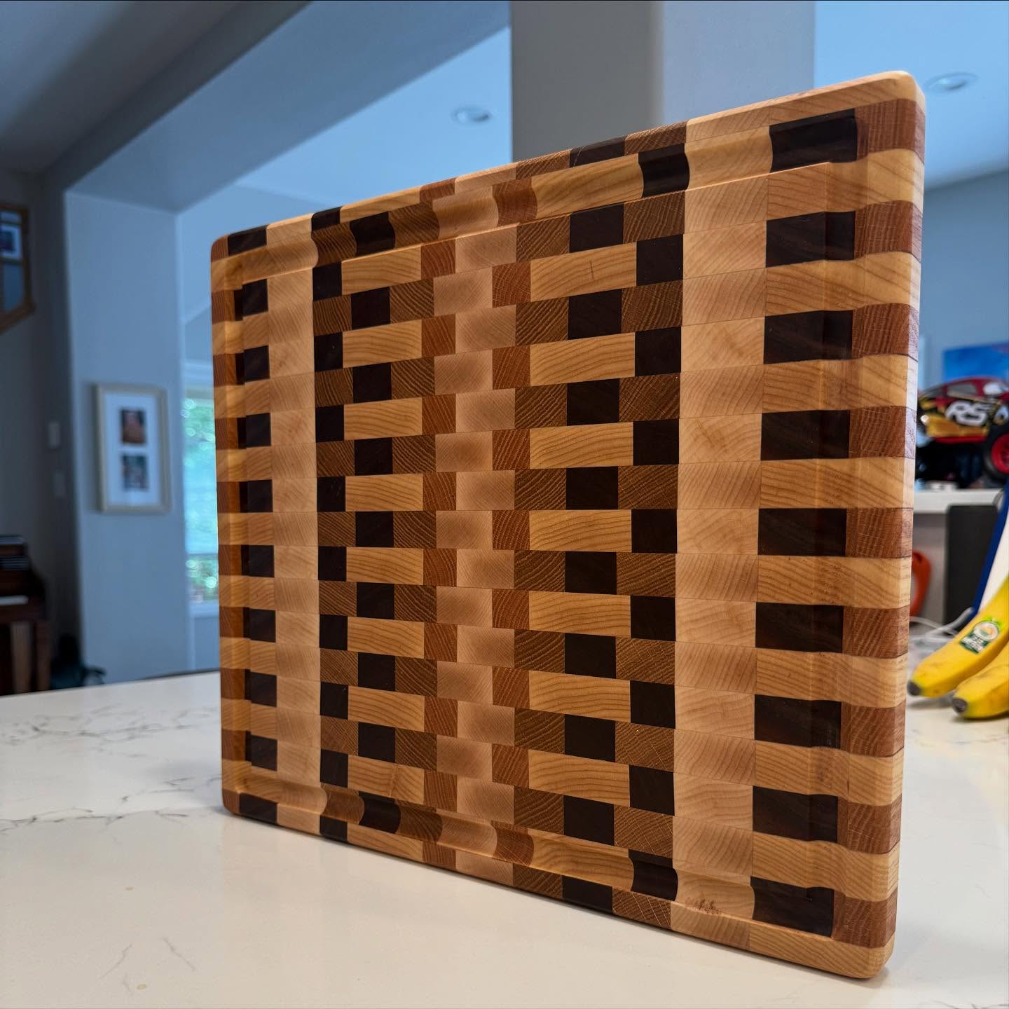 New mixed wood board available!
This board was made of cutoffs from other projects and I’m loving how it turned out. Includes walnut, red oak, maple, and cherry. Buy it now from the website in our bio under large cutting boards.
#homadewoods #woodcuttingboard #woodworking #smallbusiness #cuttingboard #denver