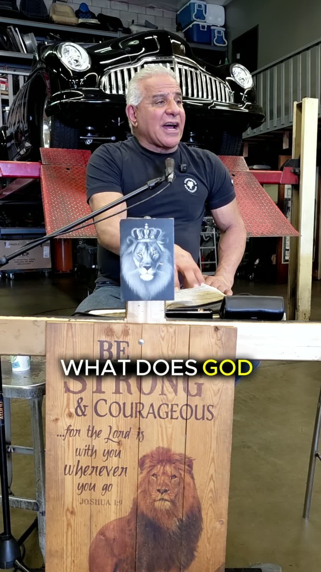 God desires to connect with you! We share moments of fellowship with friends, family, and coworkers daily, but what about our relationship with God? How much attention are we really giving Him? Staying focused is crucial, not just in our physical interactions but in our spiritual life as well. Just like we nurture our relationships with those around us by spending quality time, we must also dedicate ourselves to cultivating our bond with God. This connection enables us to hear and recognize His voice. Let’s make time for Him today!
#FellowshipWithGod #SpiritualConnection #NurtureYourFaith