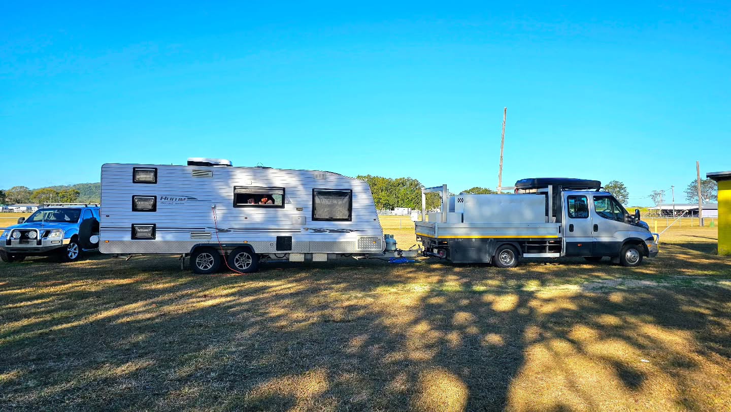 Work | Play | Create
.
.
.
.
#mobilewelder #travel #roadtrip #plasticwelder #nomadic