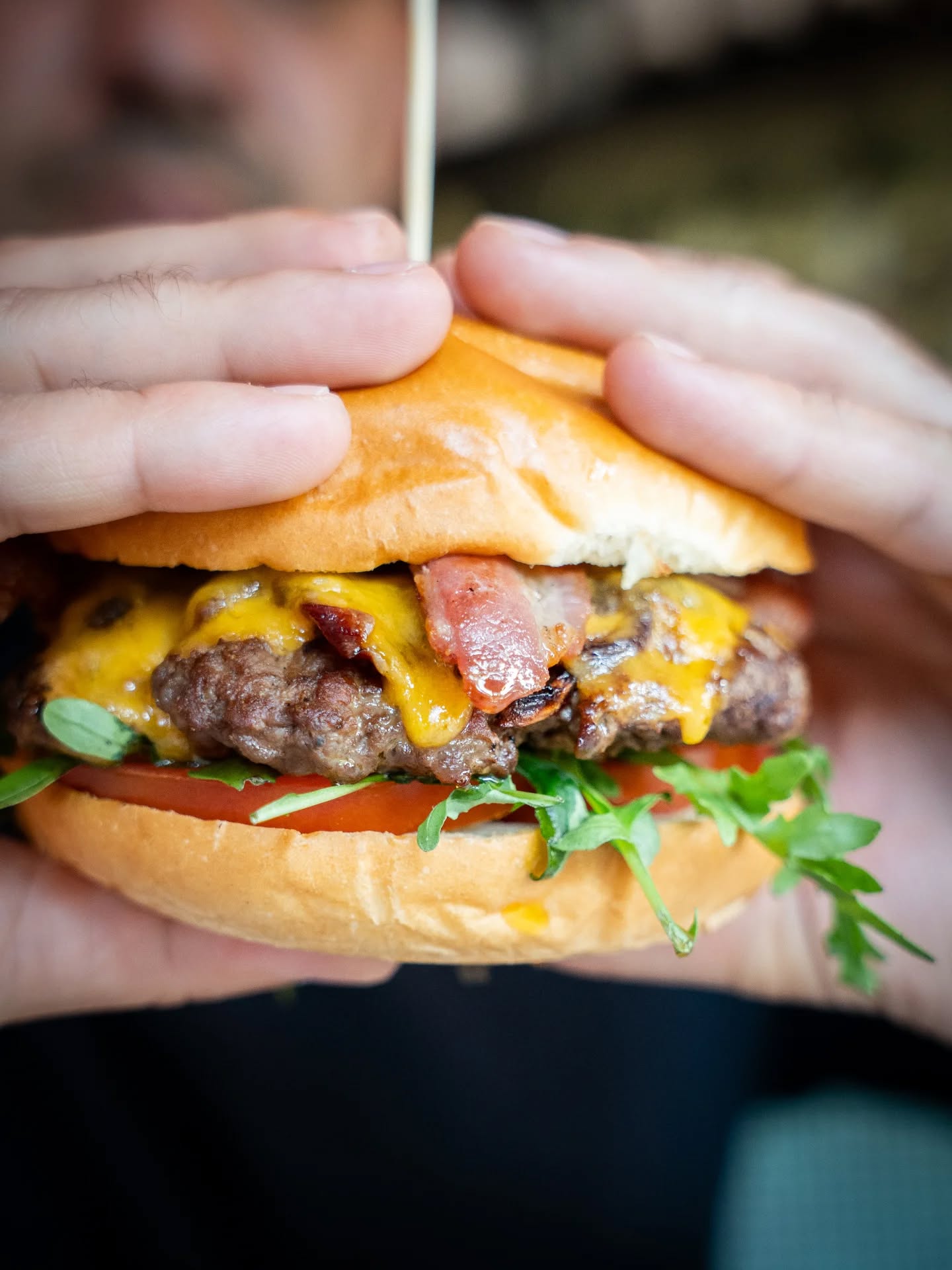Weekend plans: eat, chill, repeat 🙌
#caponesgalway #burger #galway #restaurantgalway #weekendvibes