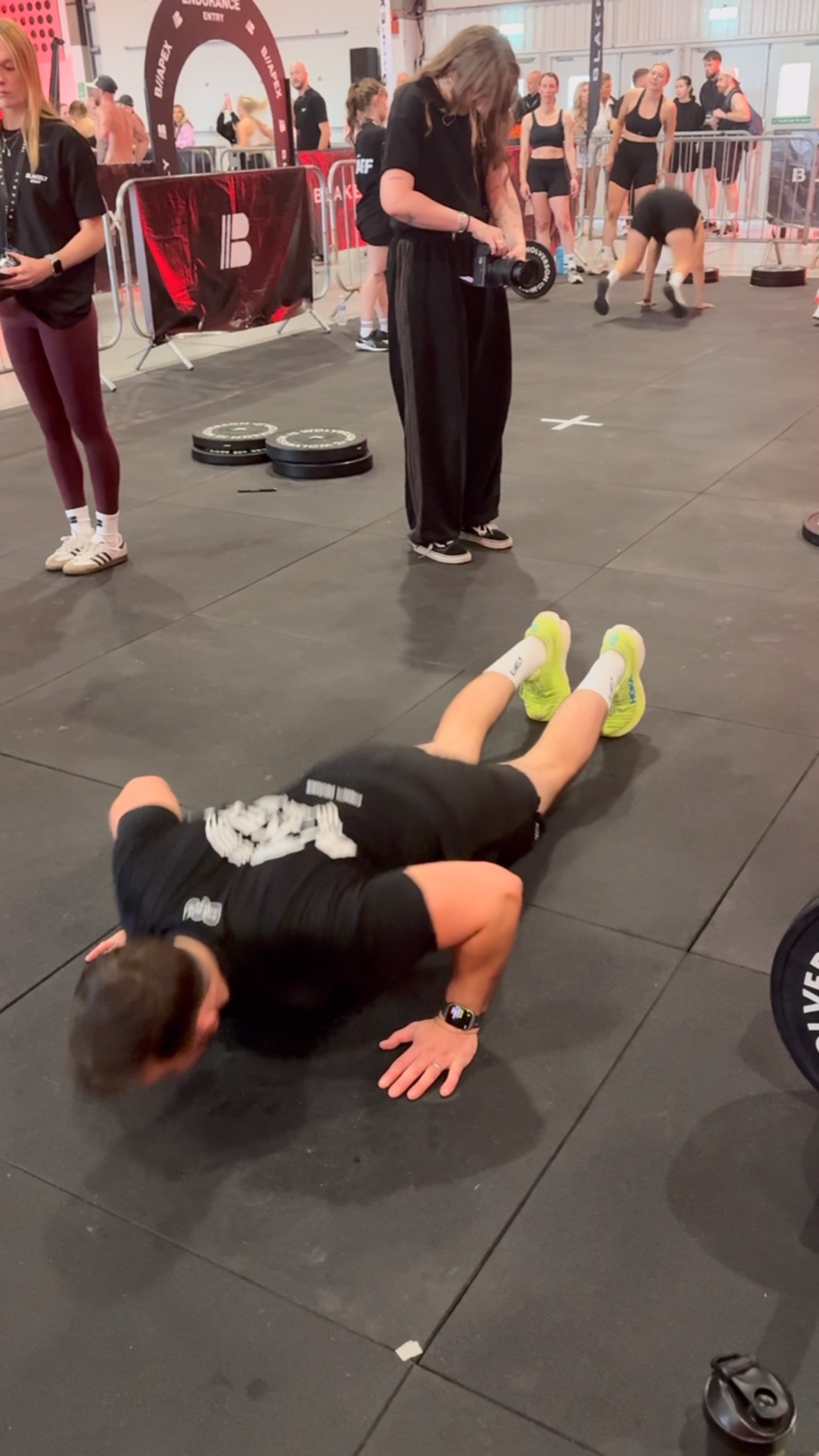 ‘WOD DID WE GET INTO’ a great day at @blakelyapex. @jonathandack and @snakesandcoffee thanks for being part of the team and putting in the work with us.
Thank you @happyyyharriet and Rob for showing up to support us today and taking plenty of photos! Well done to the second team competing from Hylete Fit, hopefully you had just as much fun as us.
Good luck to our third team competing tomorrow!
#hyletefit #hybridtraininguk #functionalfitnesstraining #blakelyclothing #blakelyapexgames #apex #apexgames