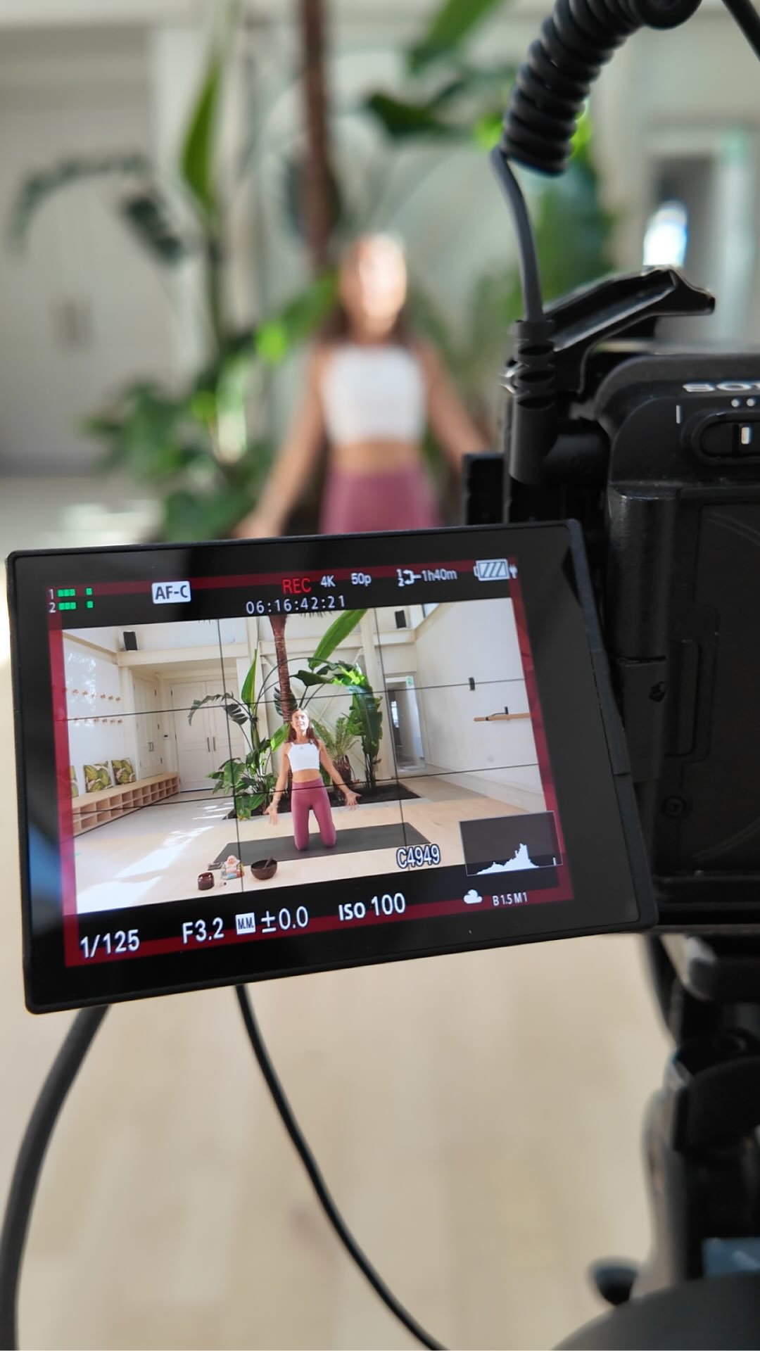 👀 SuStudio x The Lobster Club.
Creative direction. Strategy. 5 shoot days. Pre & post production.
Something new is coming… are you ready?