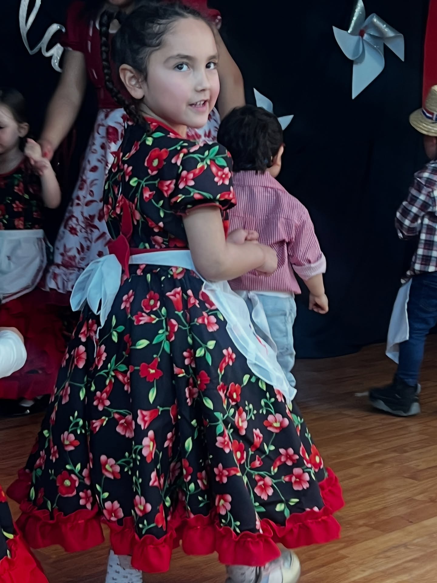 Agradezco que esté 18 Leonor haya pasado unos días bonitos, aunque hubieron muchas crisis ella disfrutó y fue feliz, para ella cada día es una aventura ♥️♥️
Quedan 2 meses para nuestro viaje, así que seguiremos dando batalla, tenemos mucho por hacer aún
Gracias por ser luz para Leonor ♥️
#luzpaealeonor #sindromededravet💜