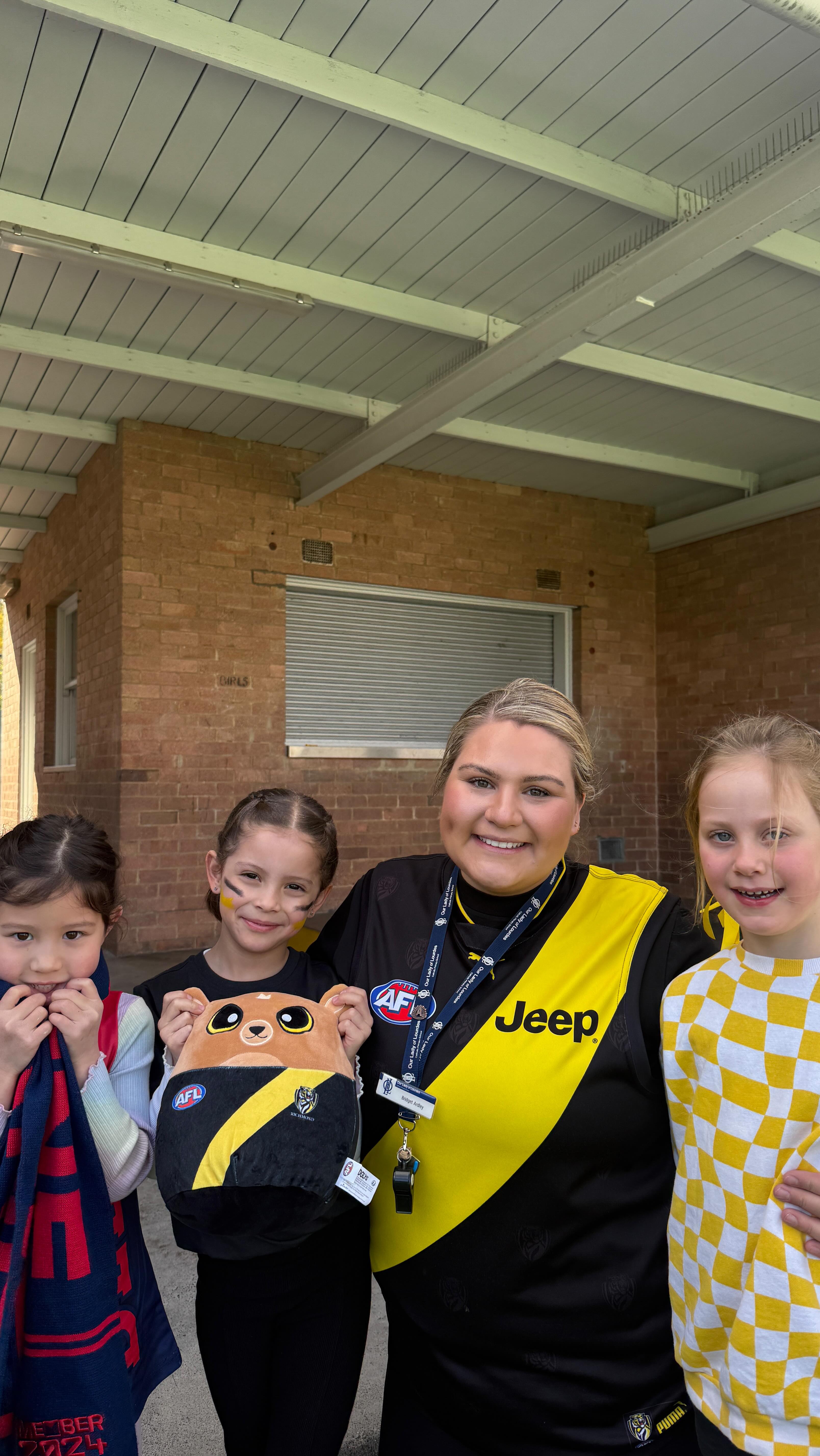 🏐🏈⚽️Footy Fun Day⚽️🏈🏐
We had a great day celebrating Footy Fun Day! Special thanks to the 5/6s for leading the activities. Happy holidays everyone 😎
.
.
.
.
.
#footy #amazing #funday #welldone #havingfun #Term3 #MACSmorethaneducation #melbournecatholicschools #ourcatholicschools #catholicprimaryschool #catholicprimaryschoollife #melbourne #school #primaryschool #stonnington #armadale #prahraneast #toorak #windsor #southyarra #learningisfun #community #catholiceducation #catholiceducationnow #catholiceducationmelbourne #schools #education #educationmatters #olol #ololprimary