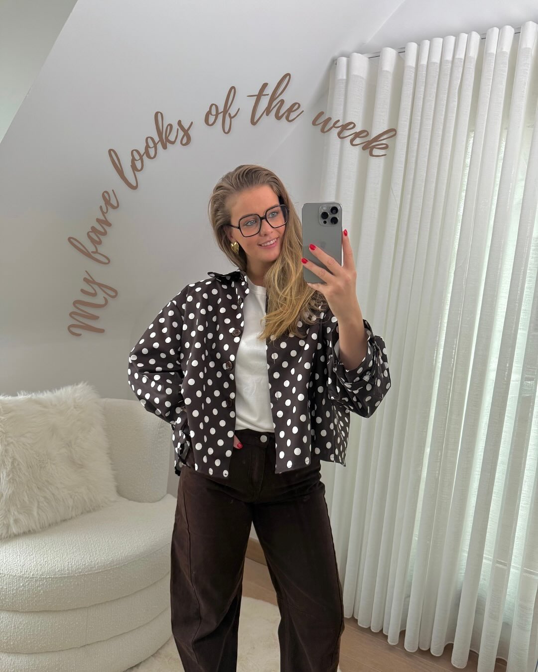 7 days, 7 looks, endless autumn inspo 🤎
They are waiting for you in store girls! Happy Sunday shopping ☺️
#autumnoutfits #outfitsoftheweek #weeklyoutfits #fallinspiration #falloutfitinspo