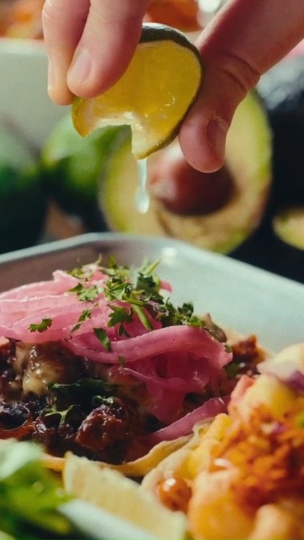 From Mexico to the Mediterranean, Latin America to Asia, tacos at truk’t don’t follow the rules. They’re not “traditional,” and that’s exactly what makes them unforgettable. 🌮🥃
On this last official day of summer, we’re saying thanks for riding along on our summer taco tour 4-part blog series.
Missed a stop? Catch the full journey through the link in our bio.