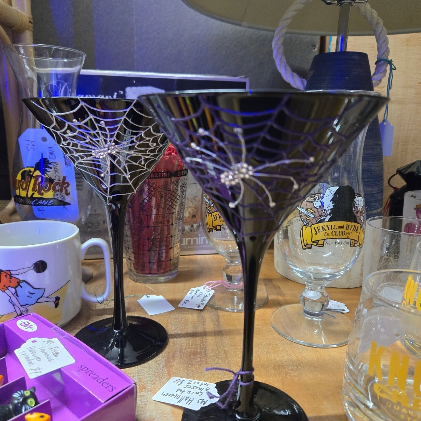 Vintage chills and frightful finds at Mod-Tiki Market located in Benningtons Antique Center in Montgomery, NY @benningtons_antique_center