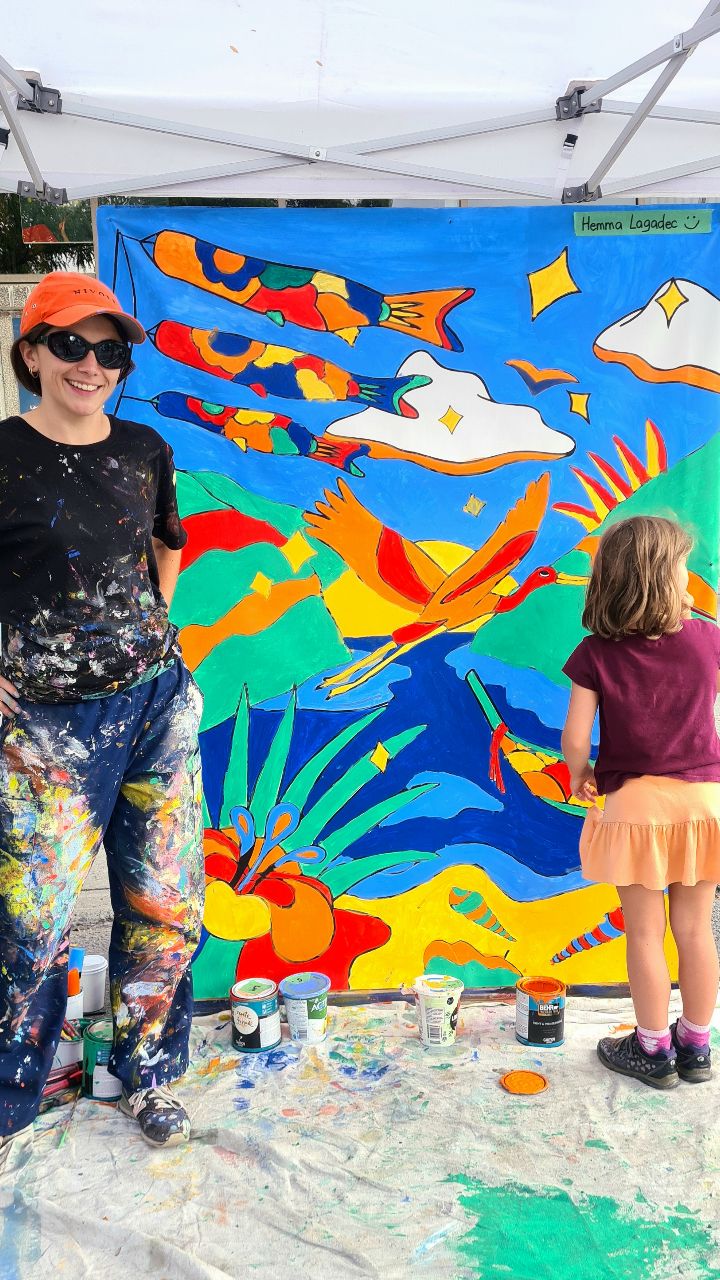 ☀️ Fresque collective Lacombe piétonne ☀️
Merci à la @sdc.cotedesneiges pour cet évènement convivial qui m'a permis de partager ce que j'aime faire!
Les visiteurs étaient motivés à participer et ensemble, nous avons achevé 2 belles toiles ✨️
Merci à @carmelindustries pour ses marqueurs qui m'ont permis de créer des détails tout au long des fresques 🔥