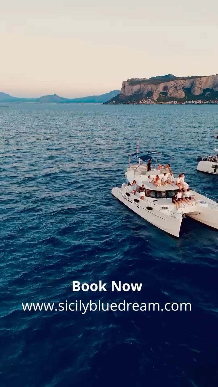 🇬🇧 Our 2025 summer has been amazing so far… and it’s not over yet! ☀️
September & October are still warm and sunny in Sicily — the perfect time to enjoy a boat tour with us. 💙
✨ Don’t miss the chance to swim, relax, and experience Sicily from the sea.
👉 Book now through our website: www.sicilybluedream.com
🇮🇹 La nostra estate 2025 è stata incredibile… e non è ancora finita! ☀️
Settembre e ottobre in Sicilia sono ancora caldi e soleggiati — il momento perfetto per vivere un tour in barca con noi. 💙
✨ Non perdere l’occasione di nuotare, rilassarti e scoprire la Sicilia dal mare.
👉 Prenota ora sul nostro sito: www.sicilybluedream.com
#SicilyBoatTour #SicilyTravel2025 #MediterraneanEscape #BoatLifeExperience #DiscoverSicily
