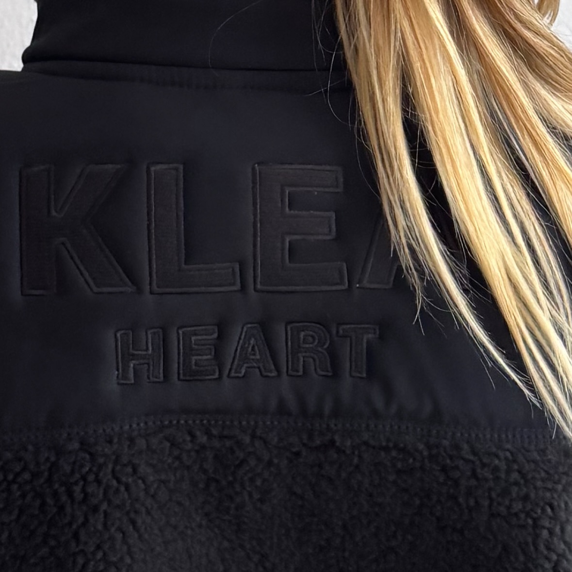 PRE-ORDER EXCLUSIVE 🤍
Our Teddy Jacket is here – but only by pre-order!
The ultimate must-have for the colder season ❄️ Cozy, stylish & unisex.
✨ Sizes XXS – 3XL
✨ Available in multiple colors
✨ Premium teddy fleece comfort
✨ Optional back embroidery (name, initials or logo)
✨ Limited Pre-Order Edition – not part of the regular shop
👉 Only available via pre-order
💸 Price: CHF 89.–
📦 Delivery time depends on order date
#teddyjacket #unisexfashion #personalizedjacket #embroideredstyle #preorderexclusive #cozystyle #winterfashion #streetwearstyle #kleaheart #customembroidery #limitededitionfashion #madeforyou #slowfashionmovement #swissbrand