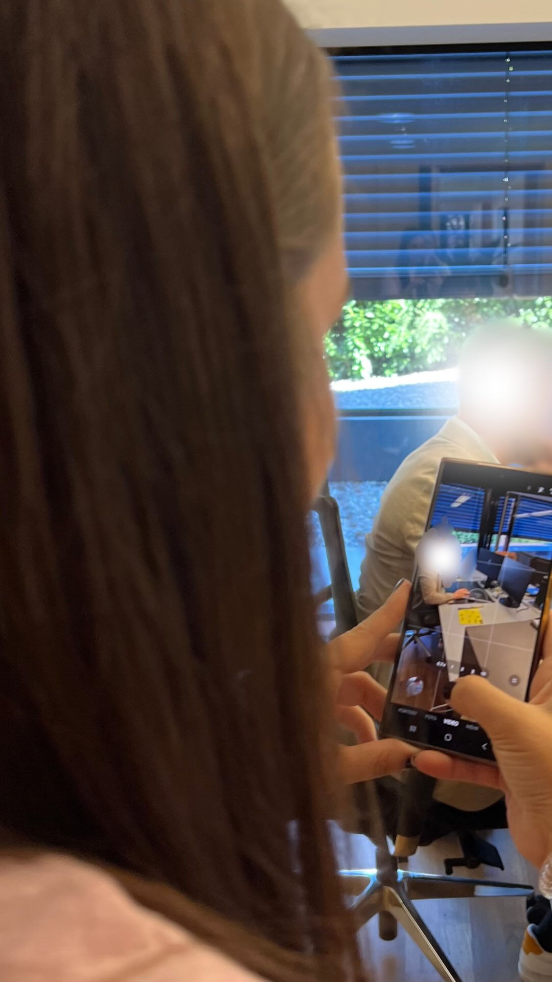 Sorgenfrei durch den Social-Media-Dschungel? 🦊✨
Wir übernehmen Strategie, Content & Performance 👉 du lehnst dich zurück.
#ausgefuchst eben. 😉
#agenturausgefuchst #socialmediacreative #tirol #socialmediamarketing